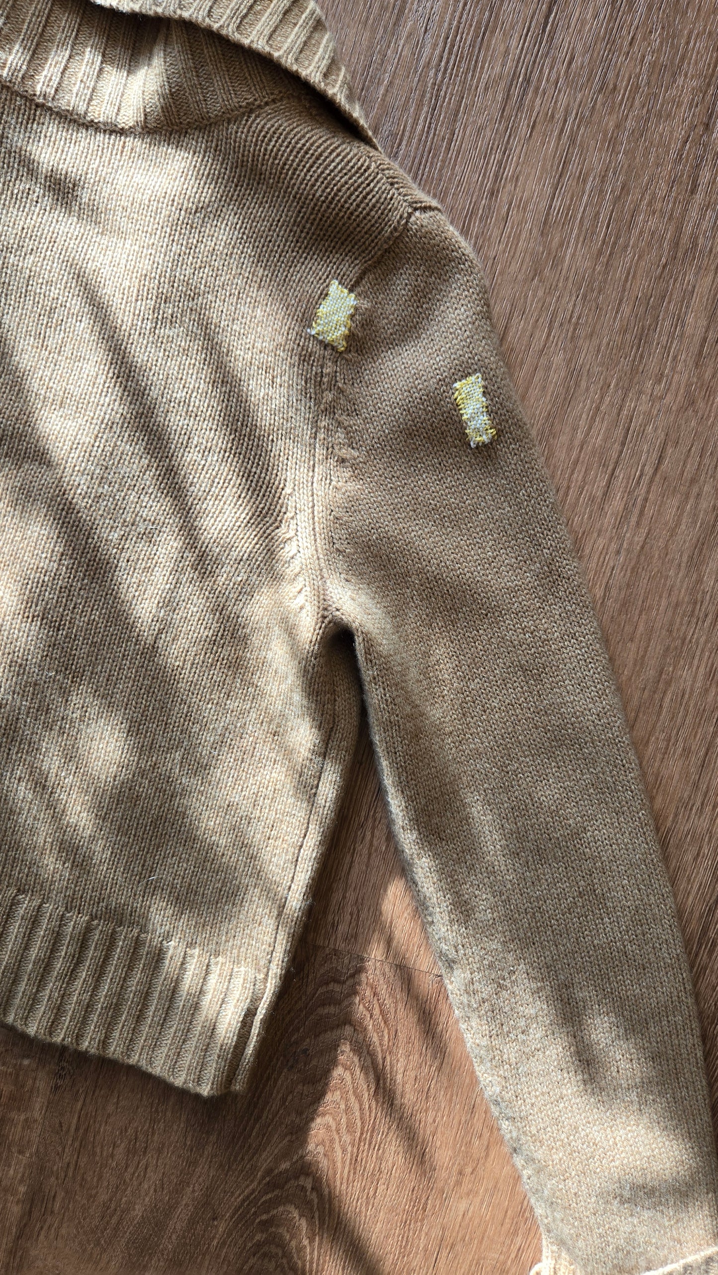 Camel shawl collar cashmere open sweater