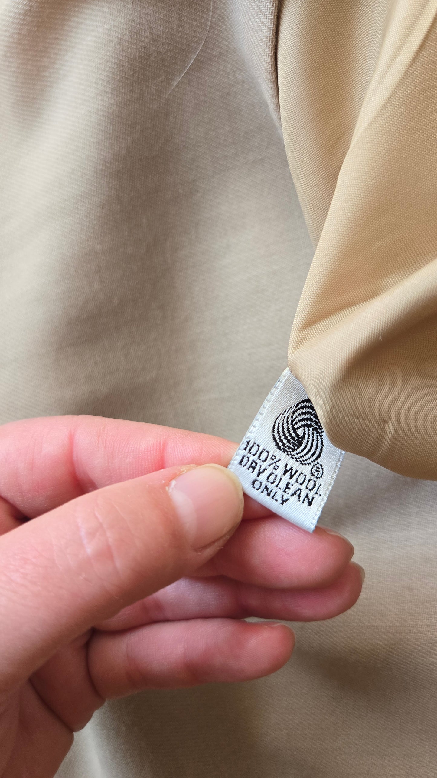 Calvin Klein 1970s taupe skirt