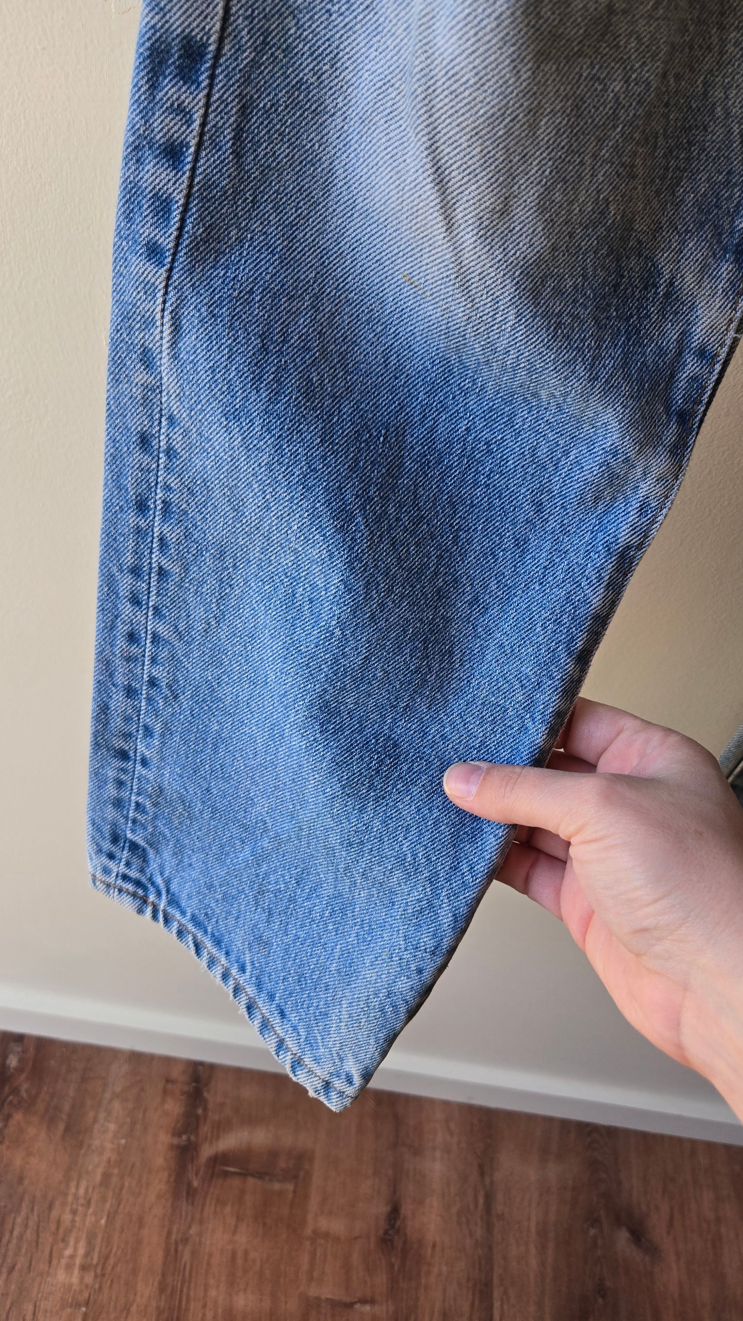 Levi's light denim 505s
