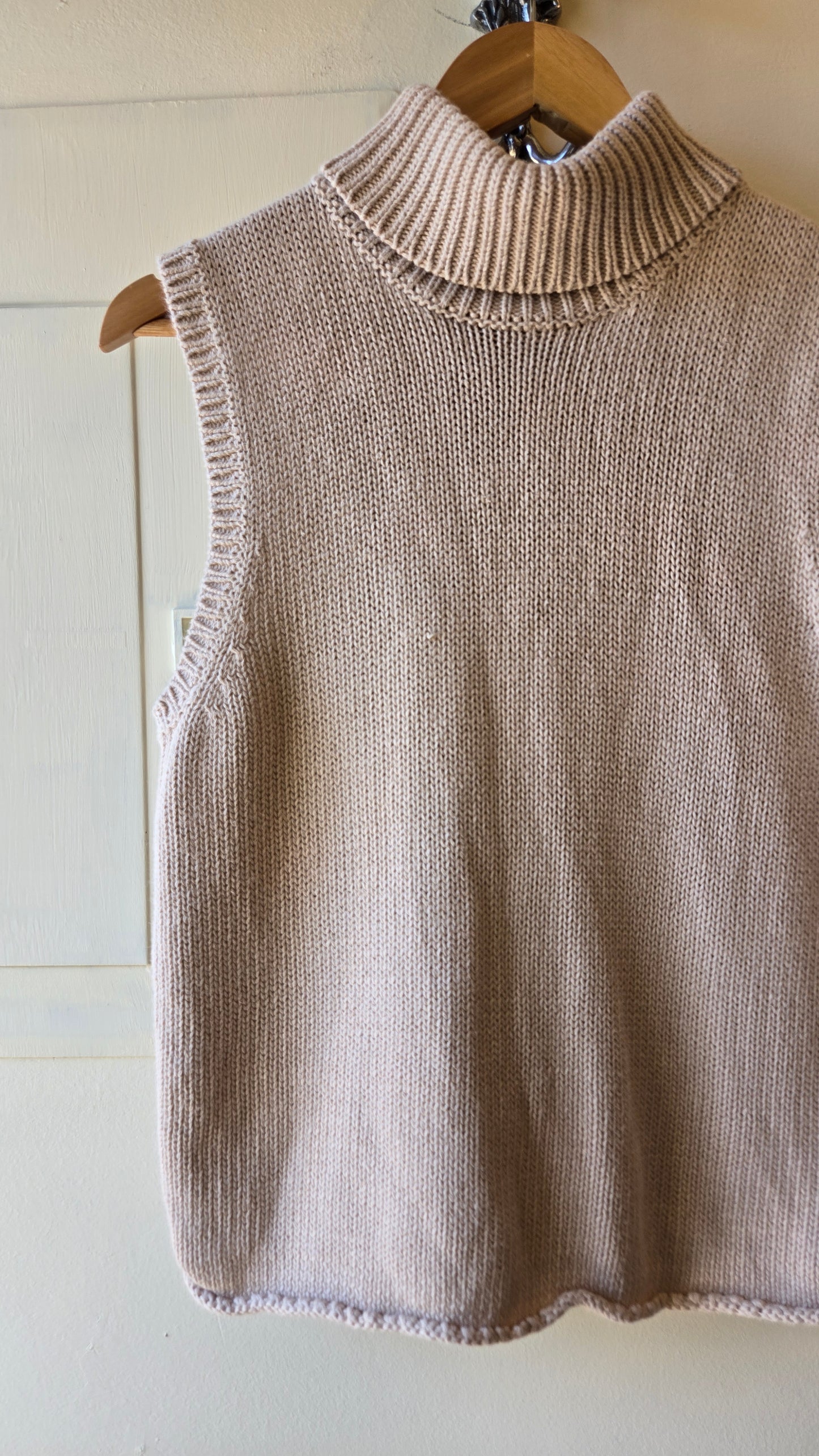 Tribeca Studio beige sleeveless turtleneck
