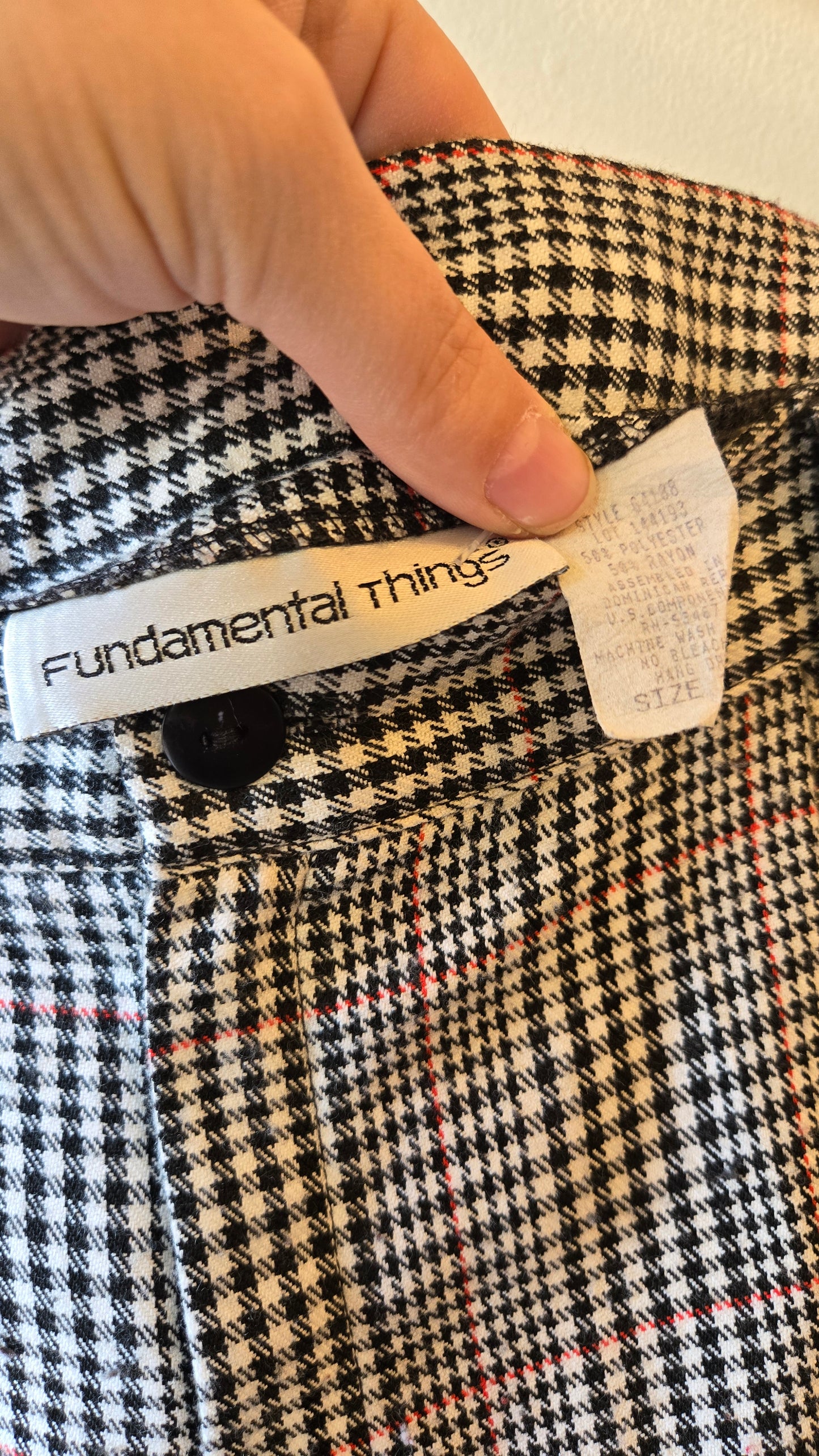 B&W houndstooth bermuda shorts