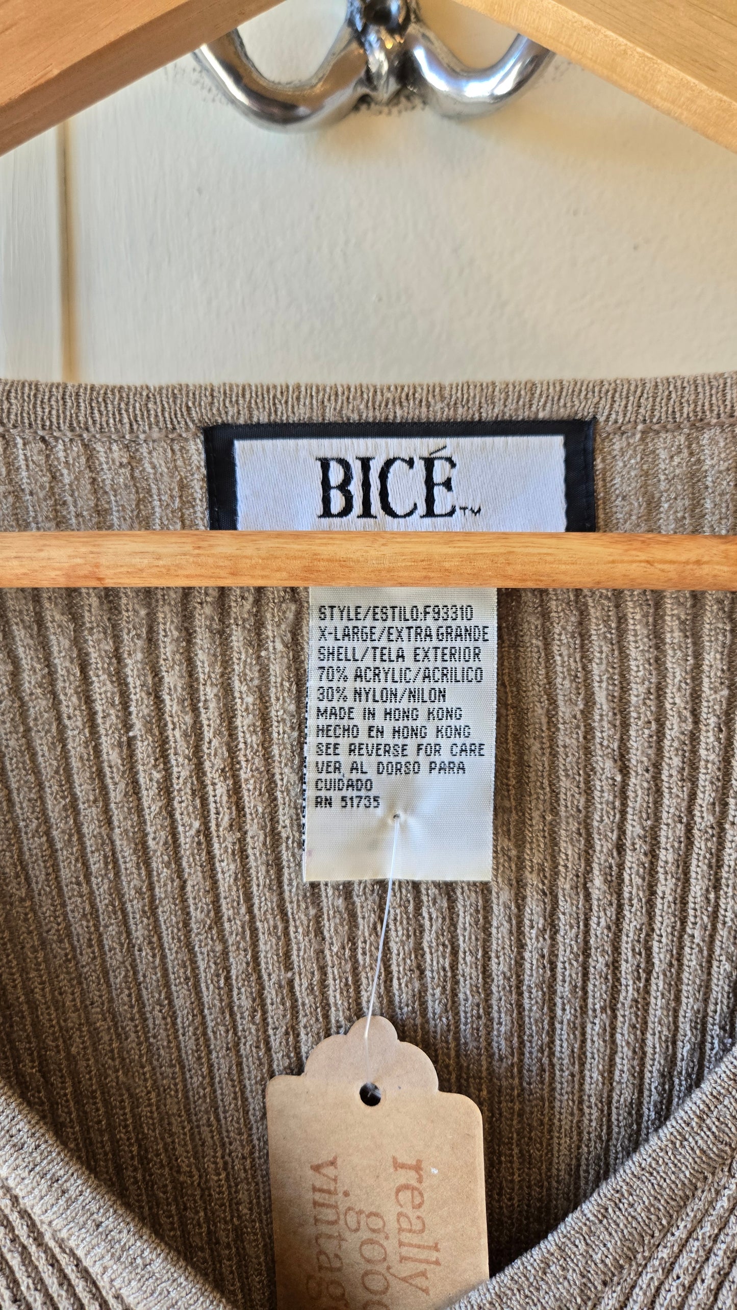 Taupe ribbed vneck cardigan