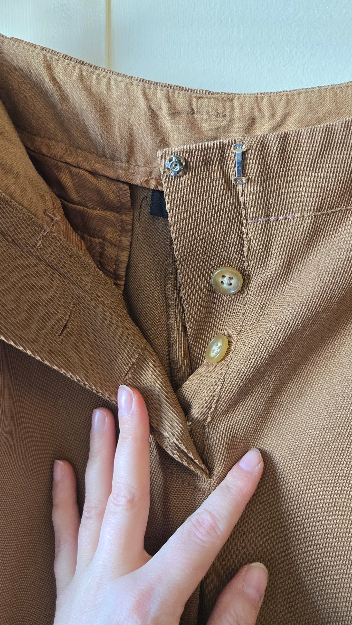 DKNY tan equestrian pants