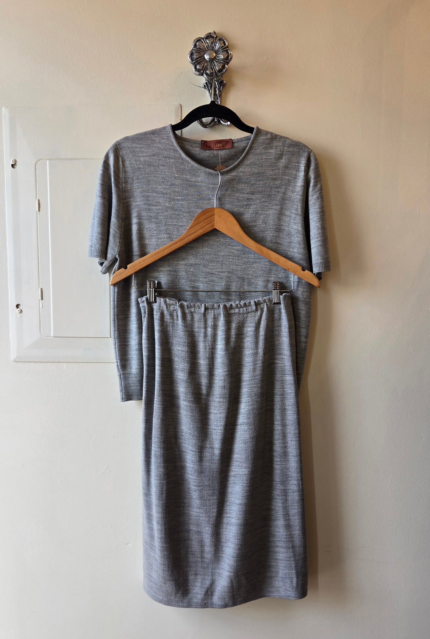 Vitos grey knit skirt set