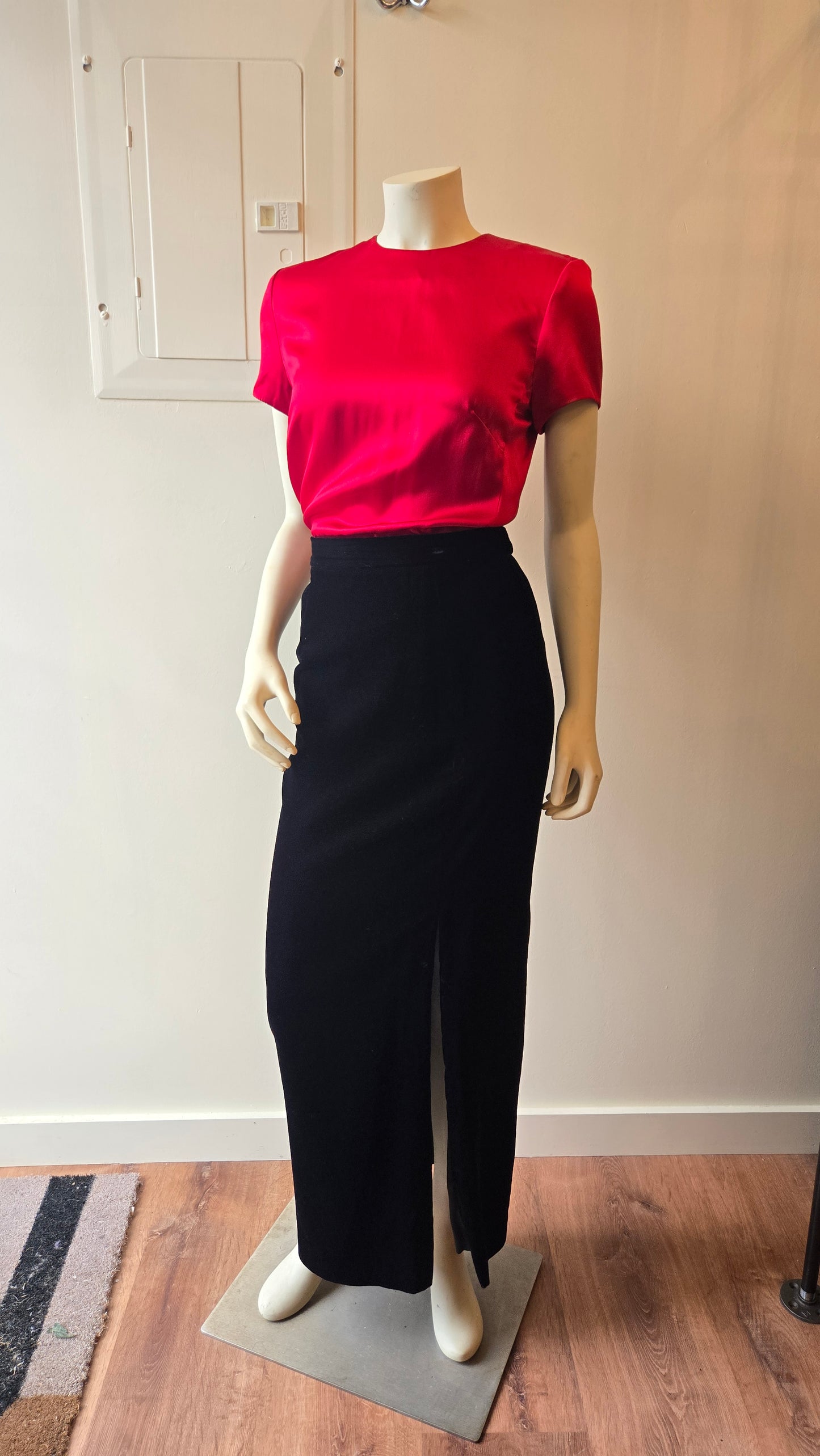 Black velvet column skirt w slit