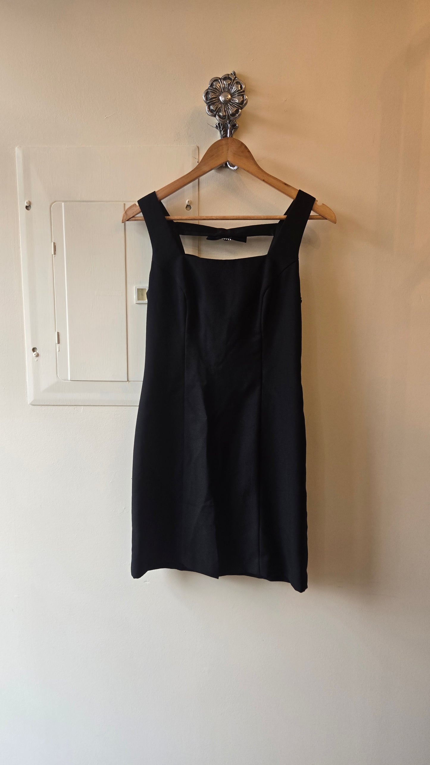 Envy rhinestone bow-back LBD