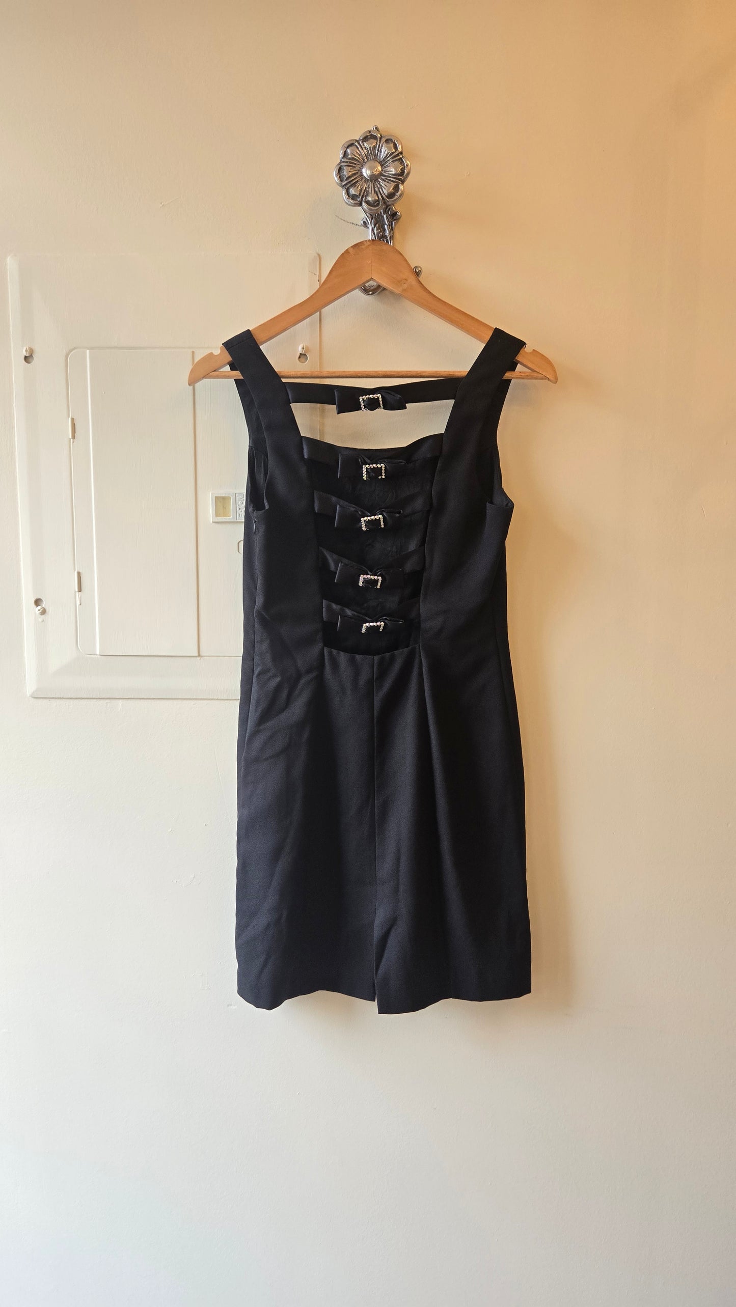 Envy rhinestone bow-back LBD