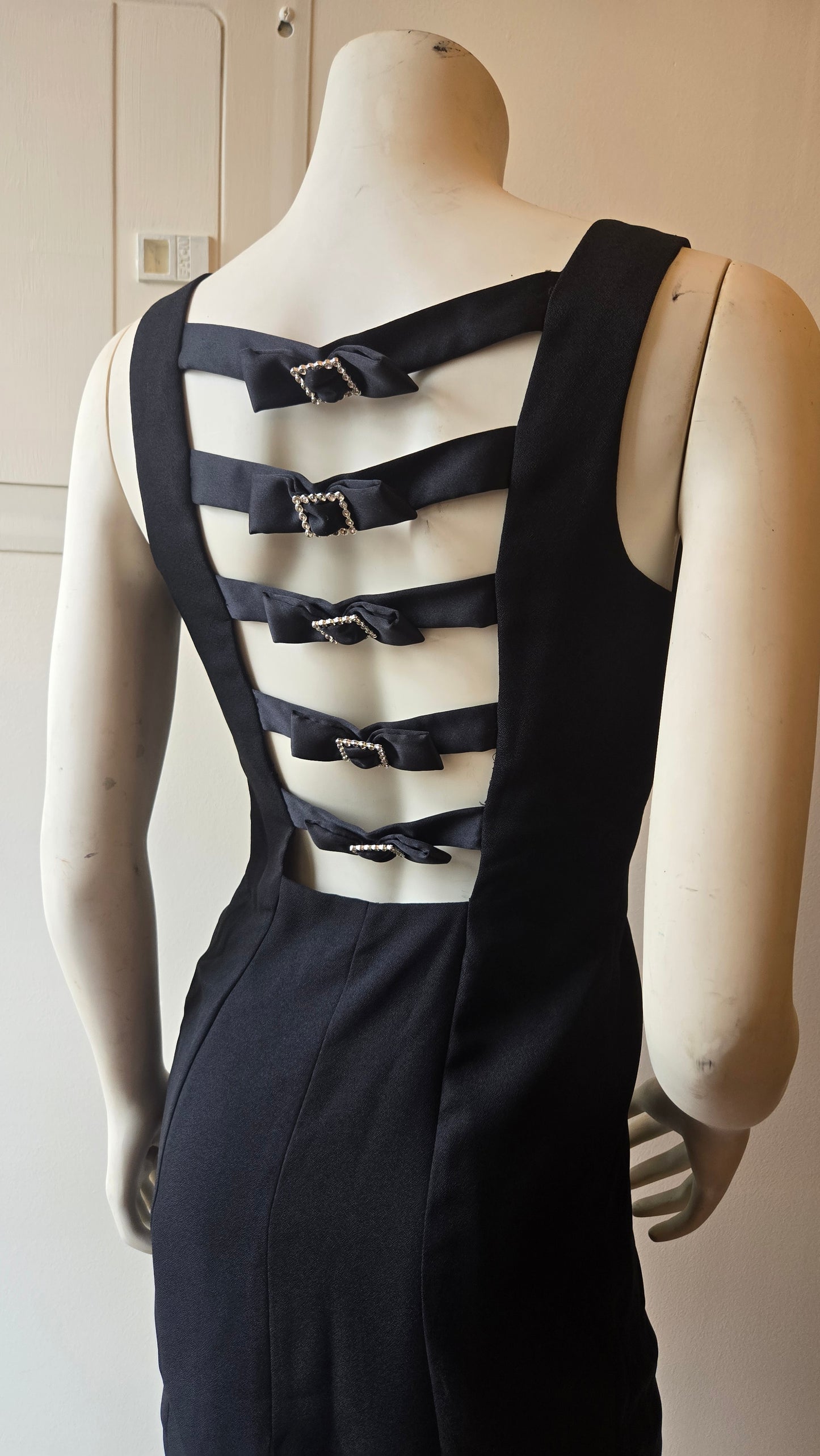 Envy rhinestone bow-back LBD