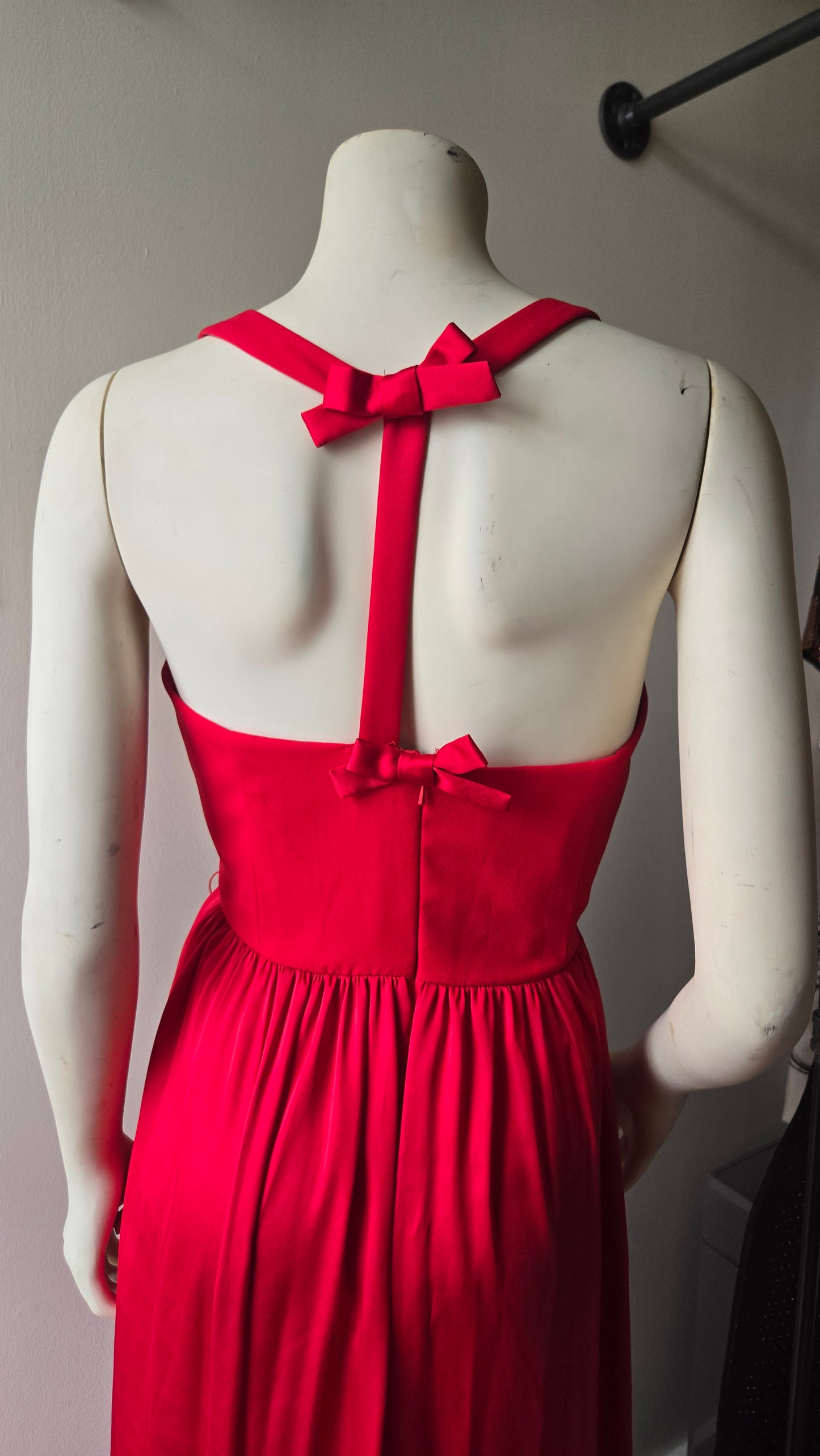 Vera Wang white label red gown