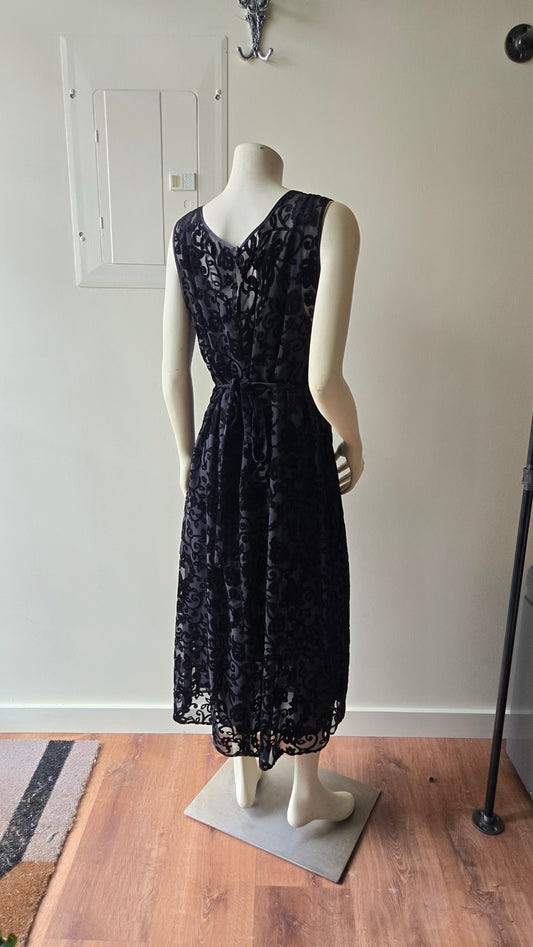 Essence velvet burnout dress