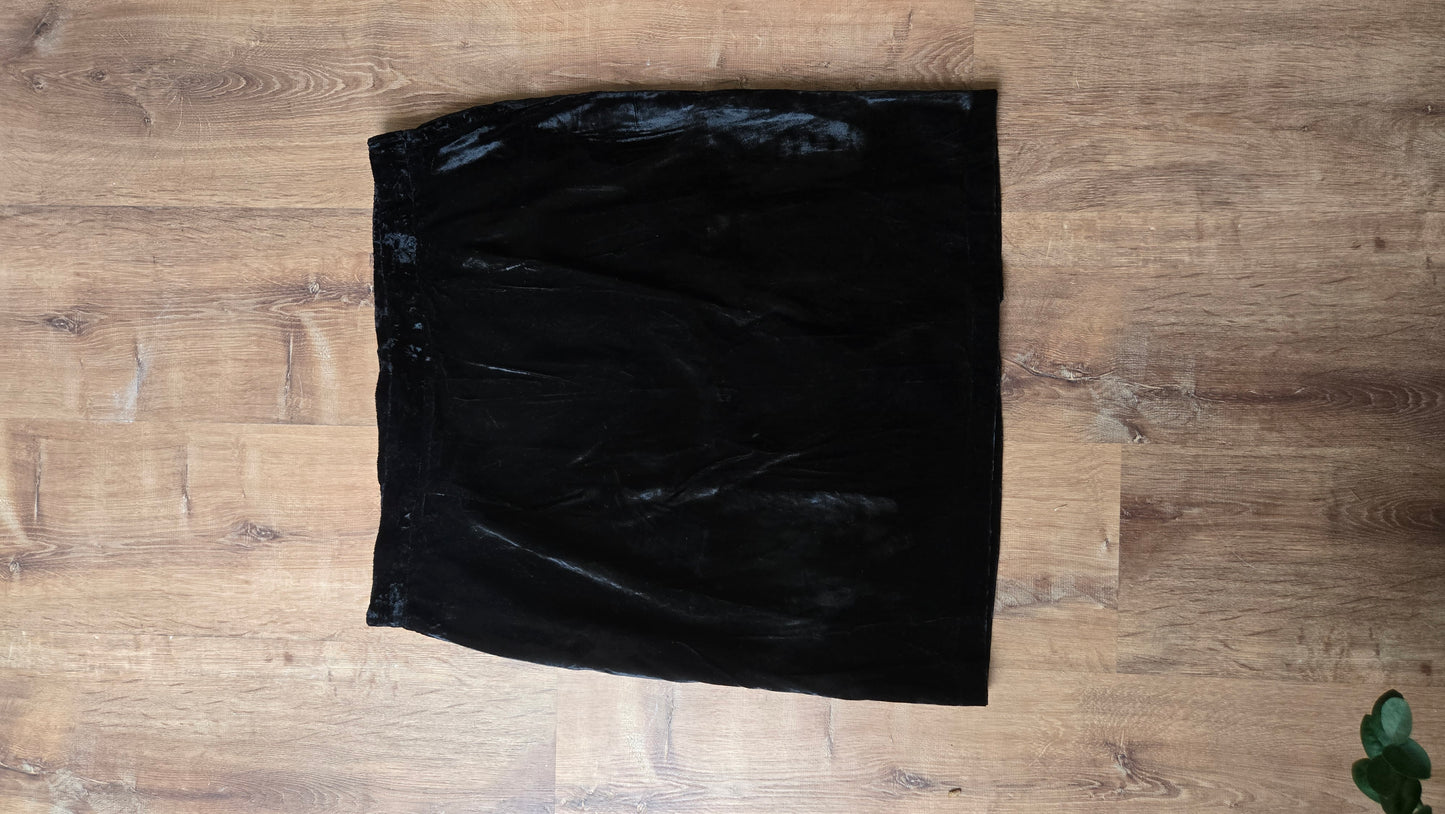 Jaclyn black crushed velvet skirt