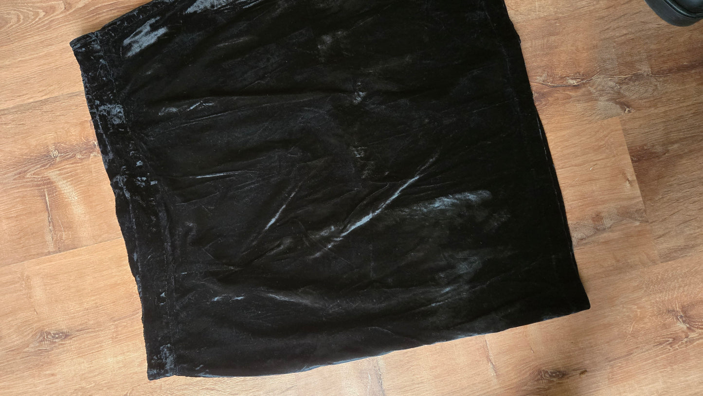 Jaclyn black crushed velvet skirt