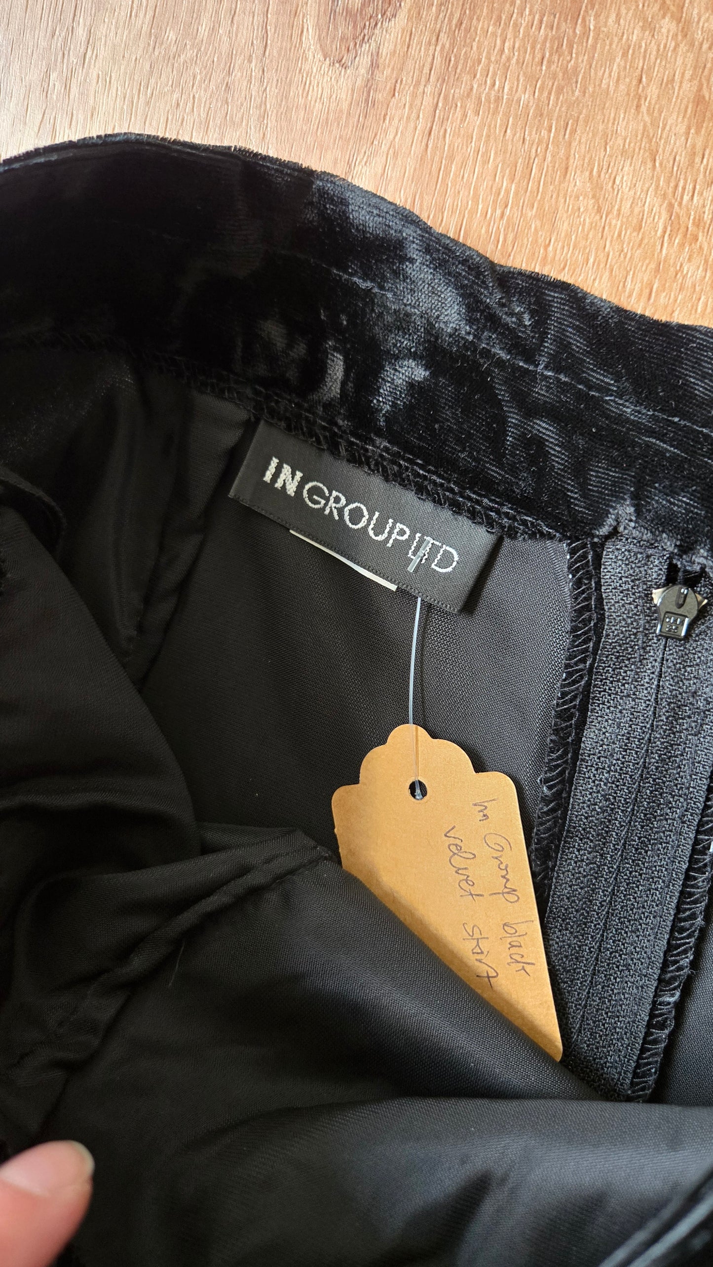 In Group black velvet pencil skirt