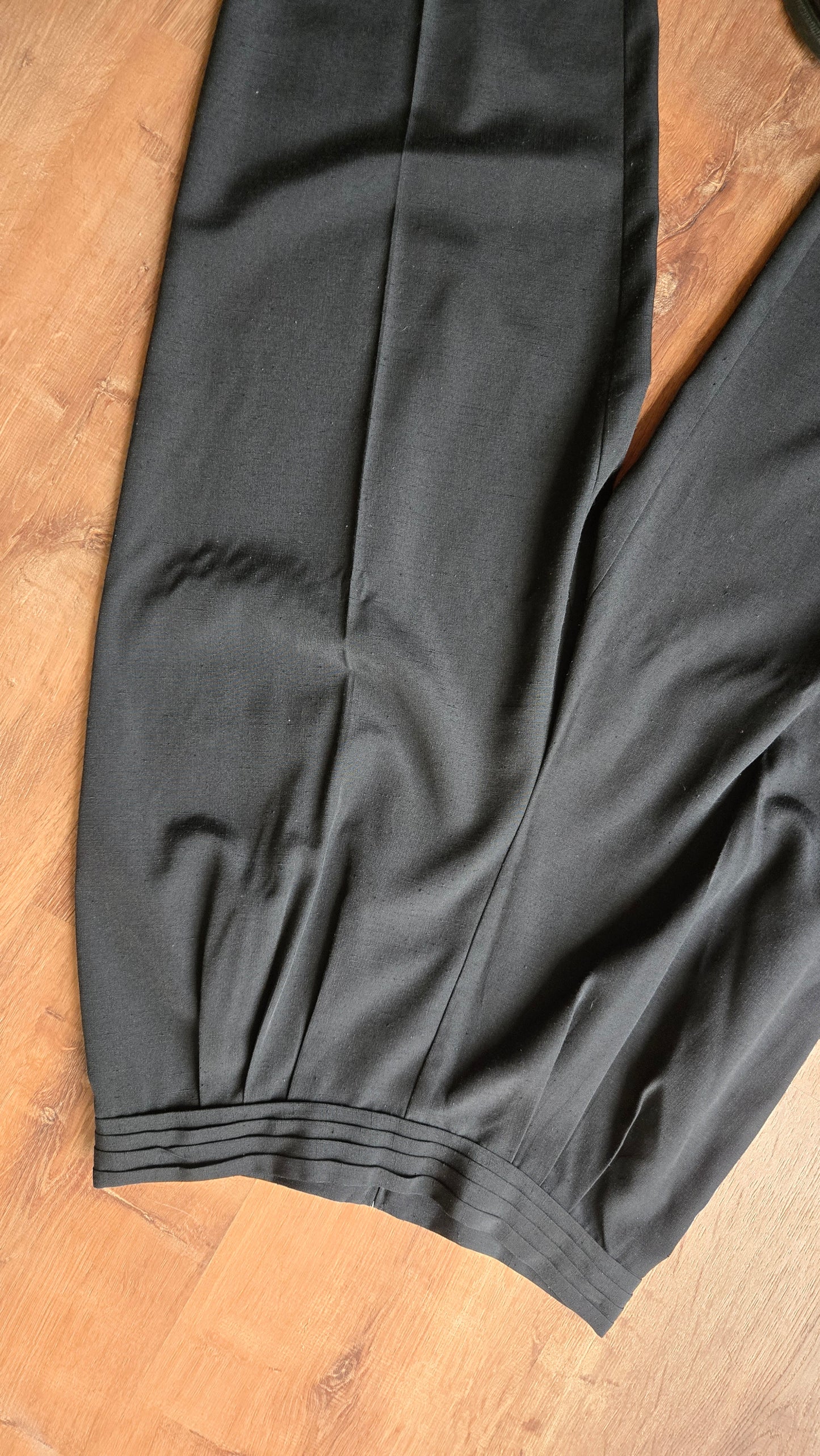 Counterparts cummerbund pants