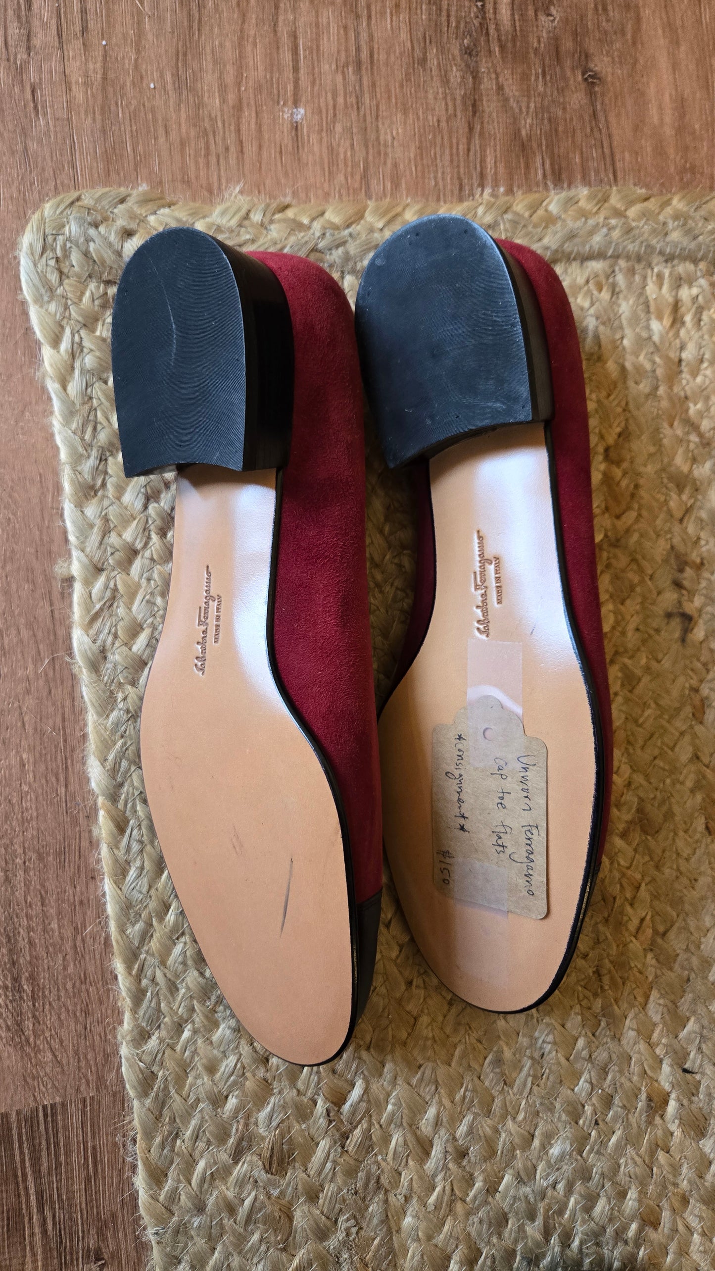 Unworn Ferragamo cap toe flats