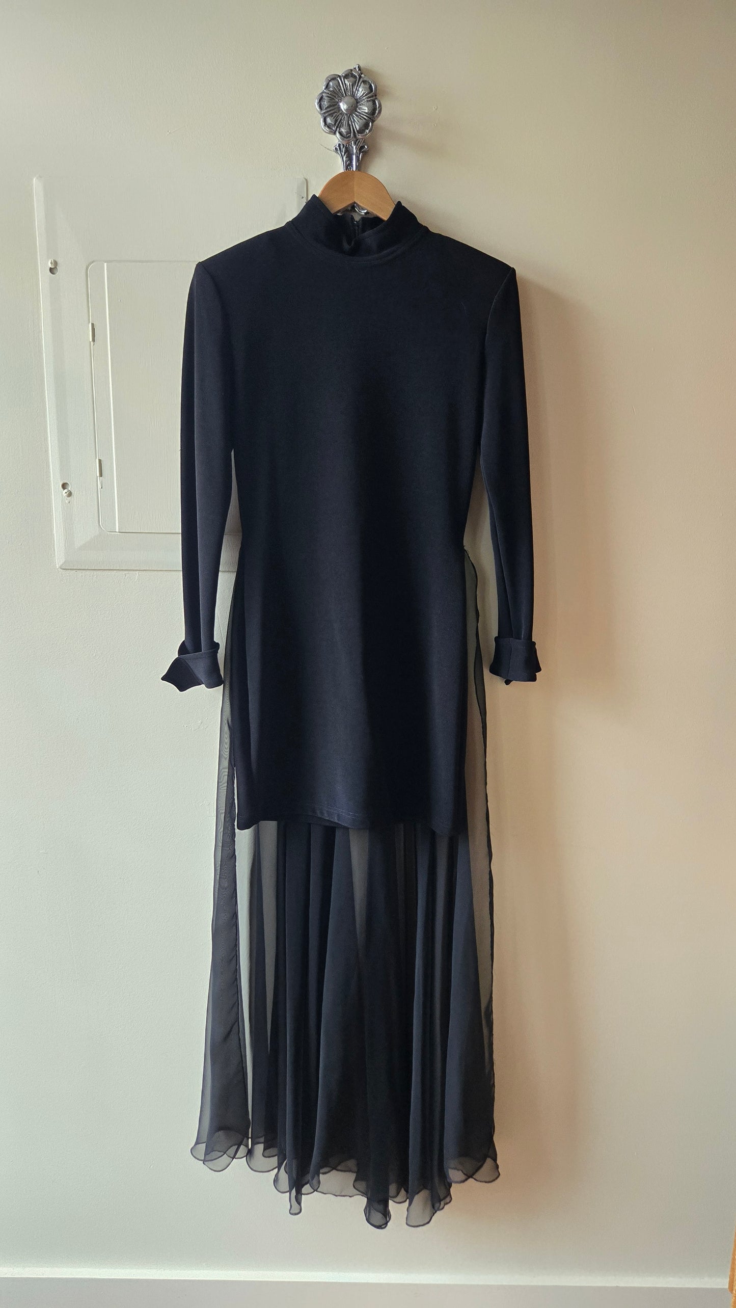 Dana Deatheridge black bodycon mini with sheer train!