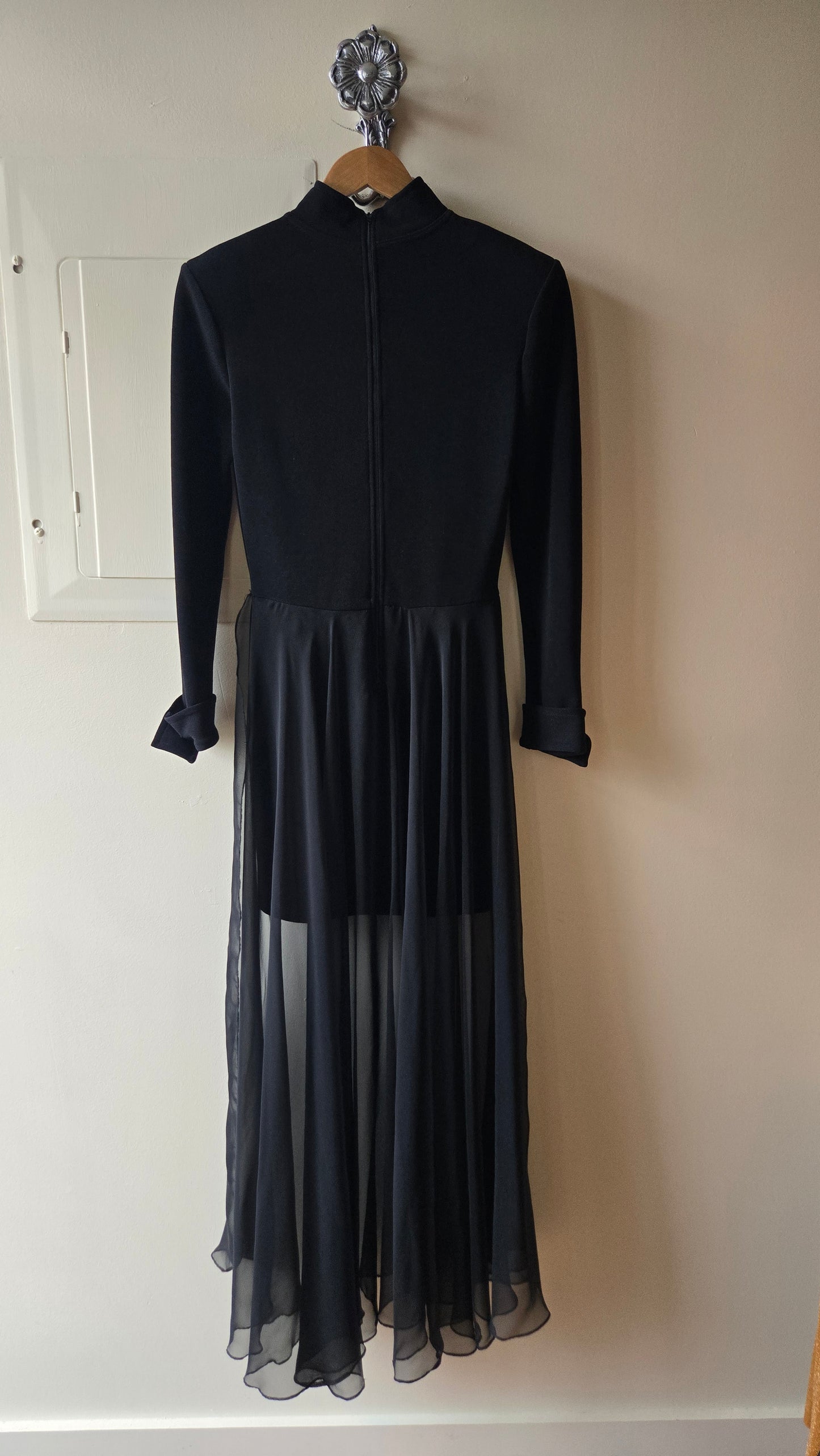 Dana Deatheridge black bodycon mini with sheer train!