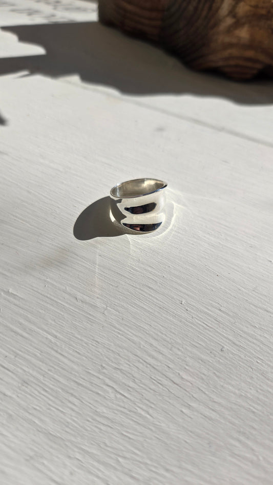 Silver Double Concave Statement Ring: 6