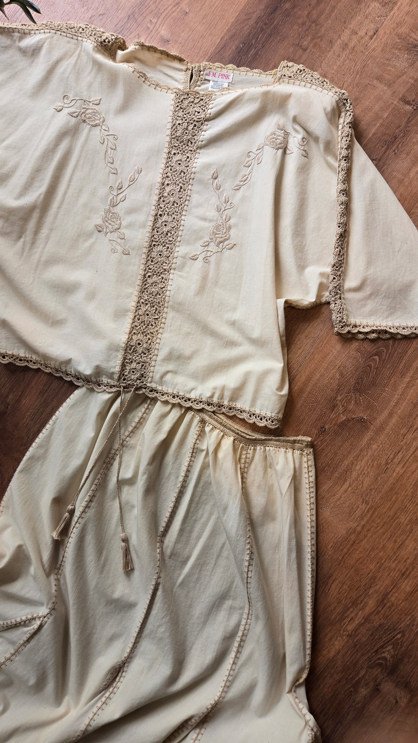 JM Pink crochet skirt set!!