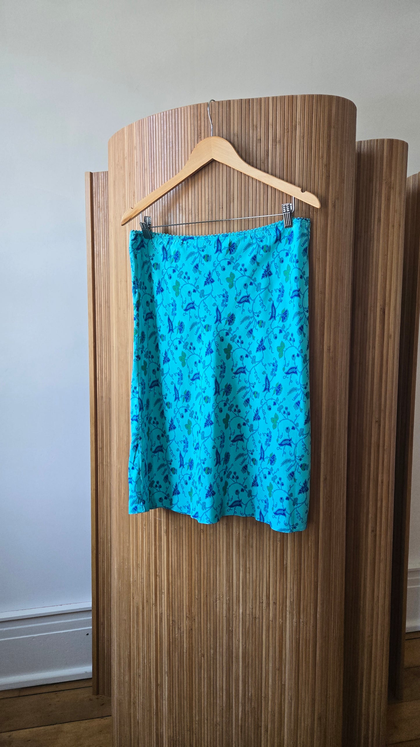 NY & Co silk floral slip skirt
