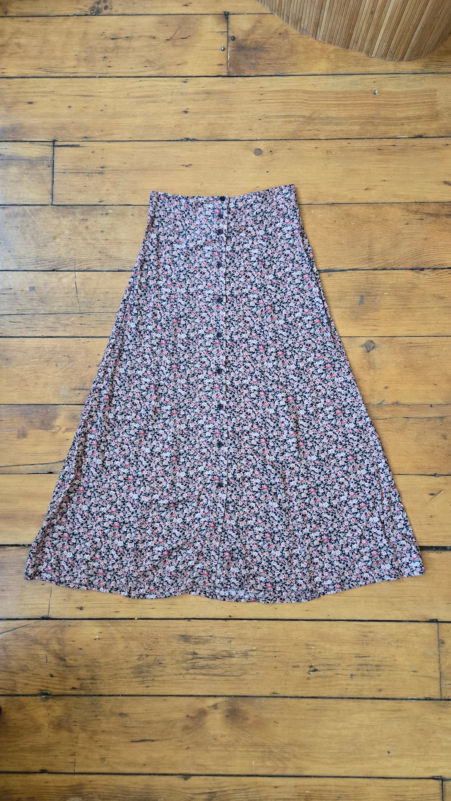 Wrapper floral button-front midi