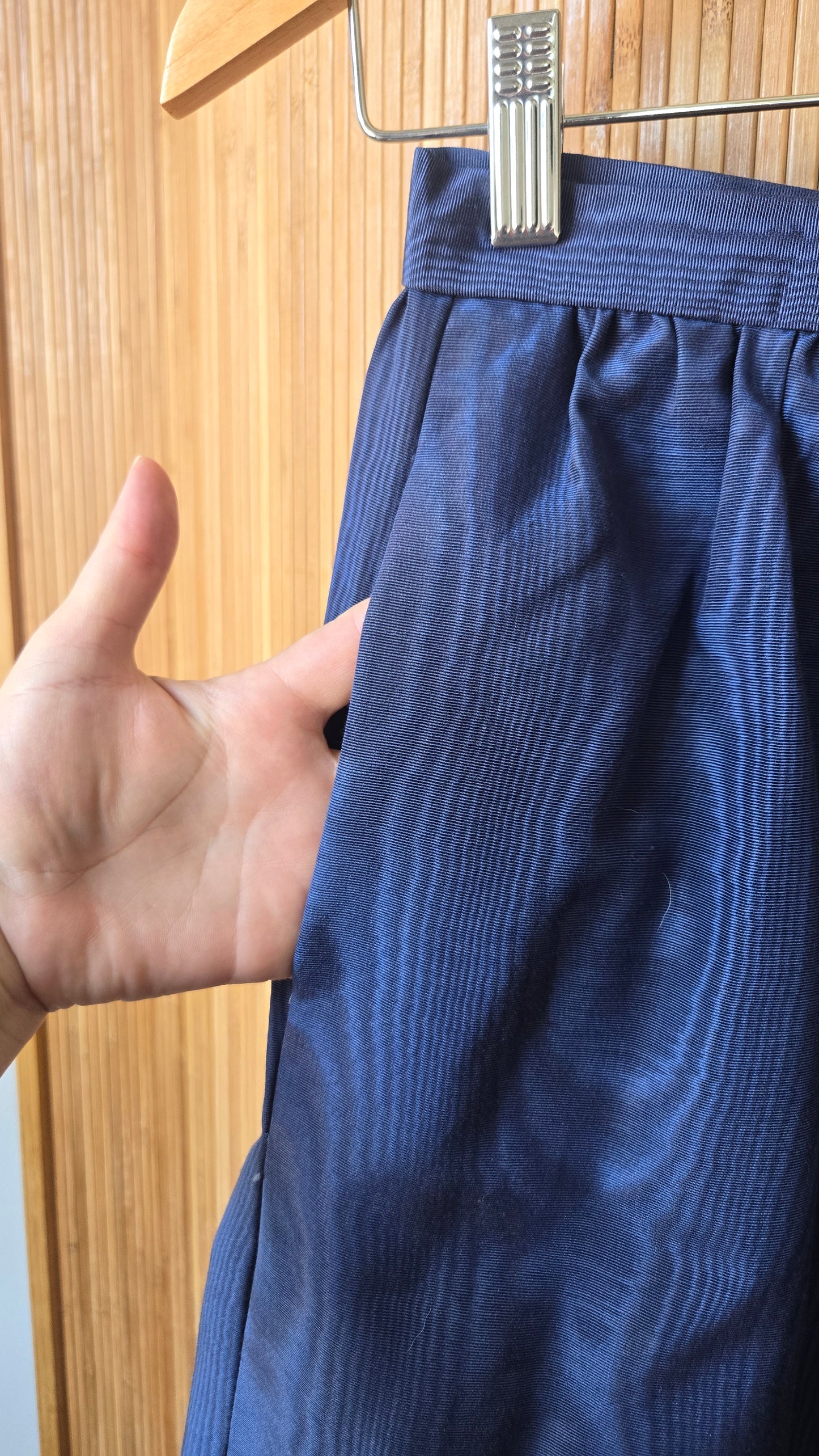 Navy moire skirt w pockets