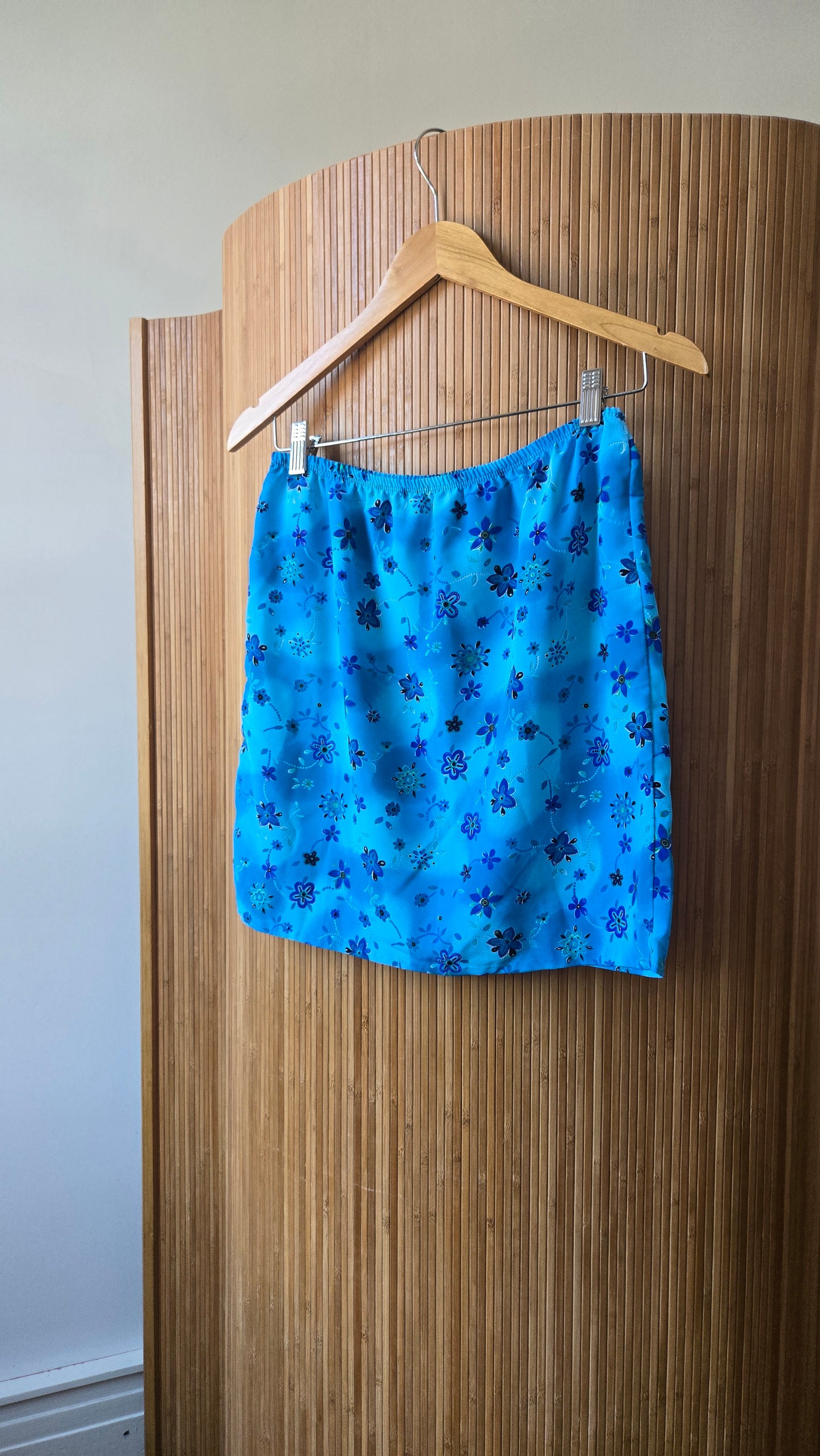 Y2K blue mini floral skirt