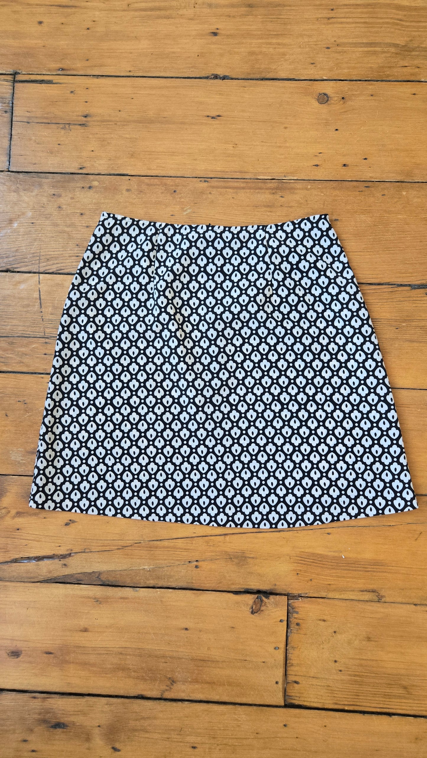 Express B&W floral miniskirt