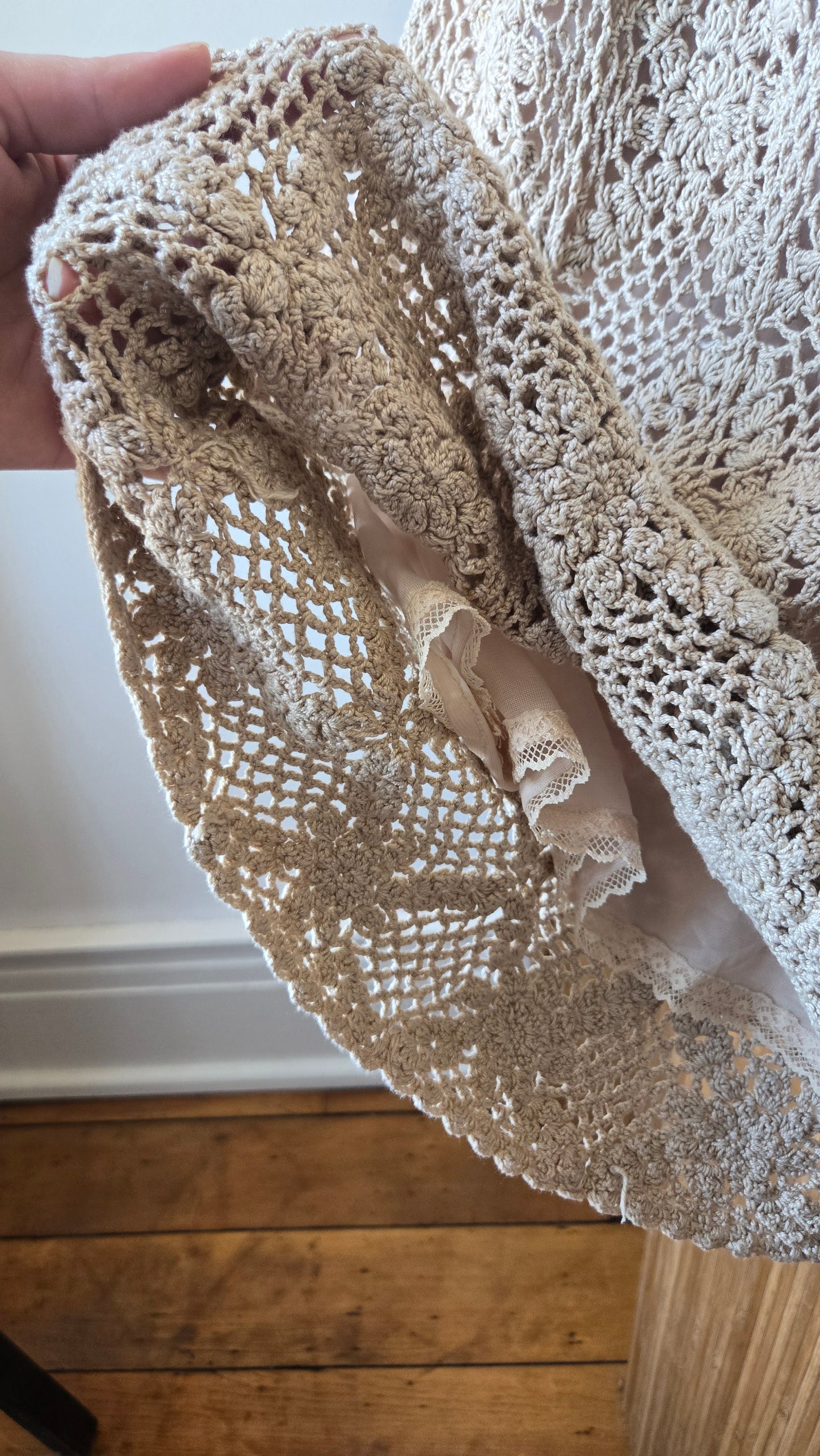 Beige crochet plus skirt