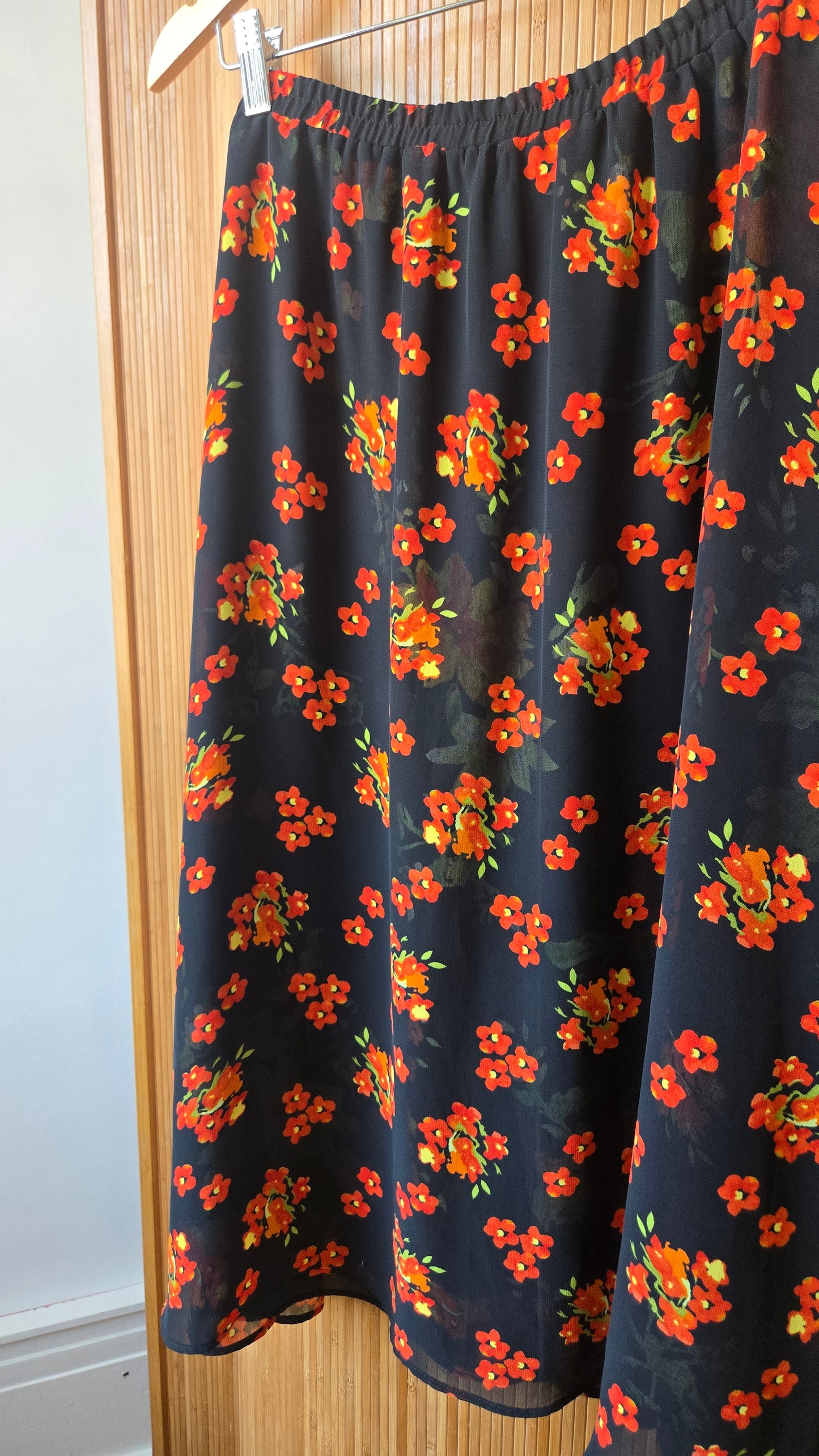 Plus size reversible floral skirt!