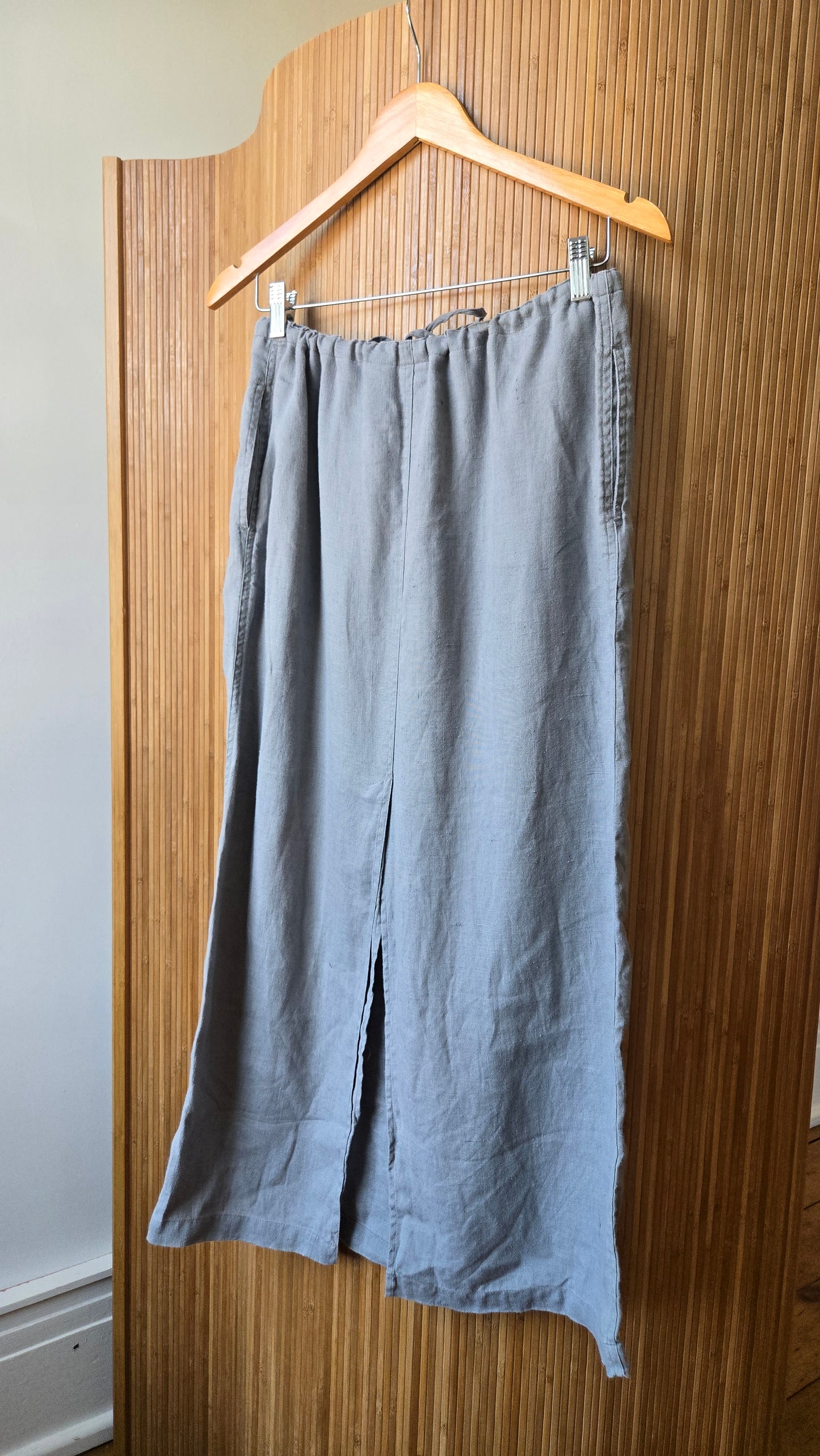 Gap grey linen skirt w pockets