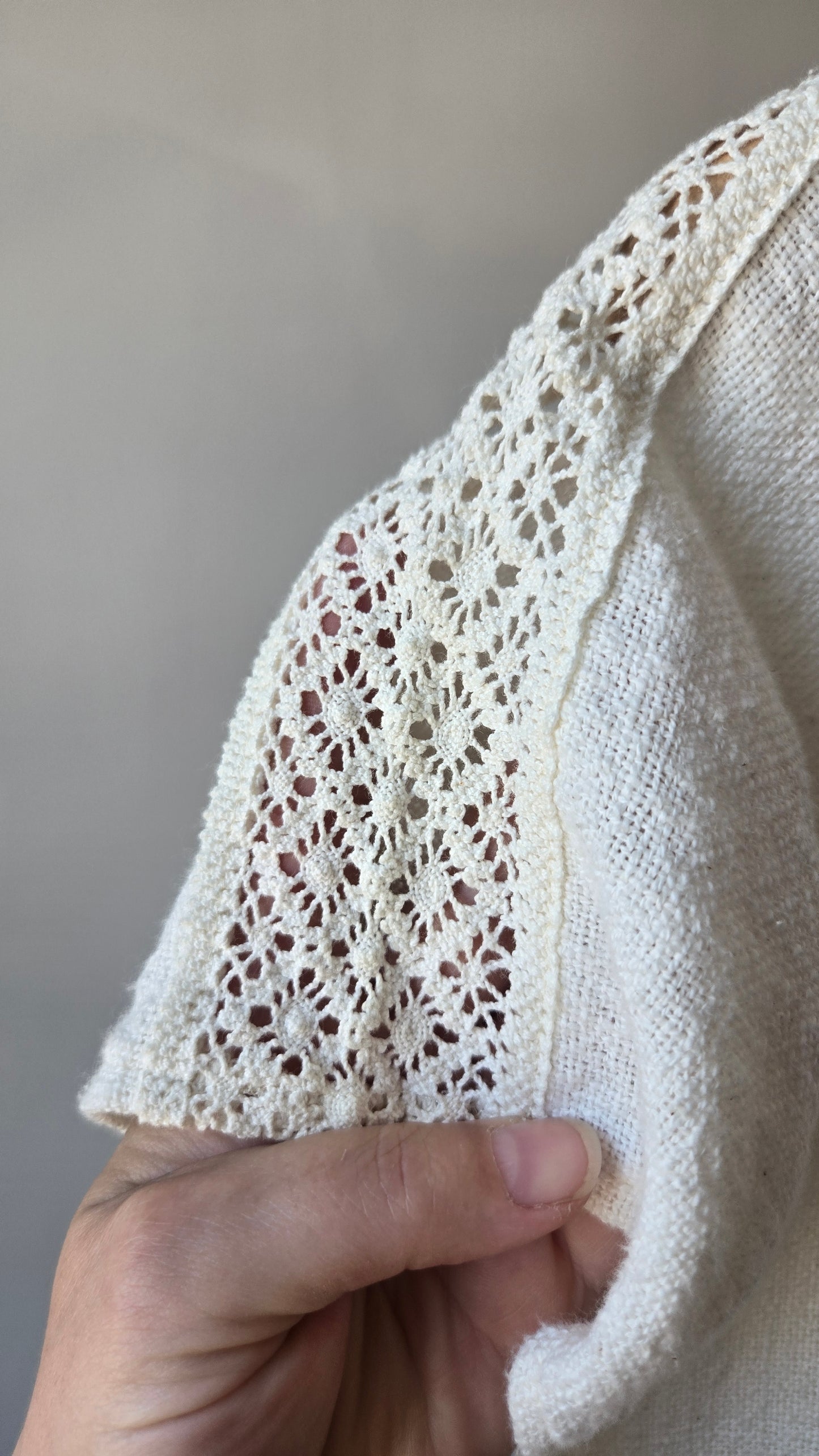 Oatmeal crochet insert top