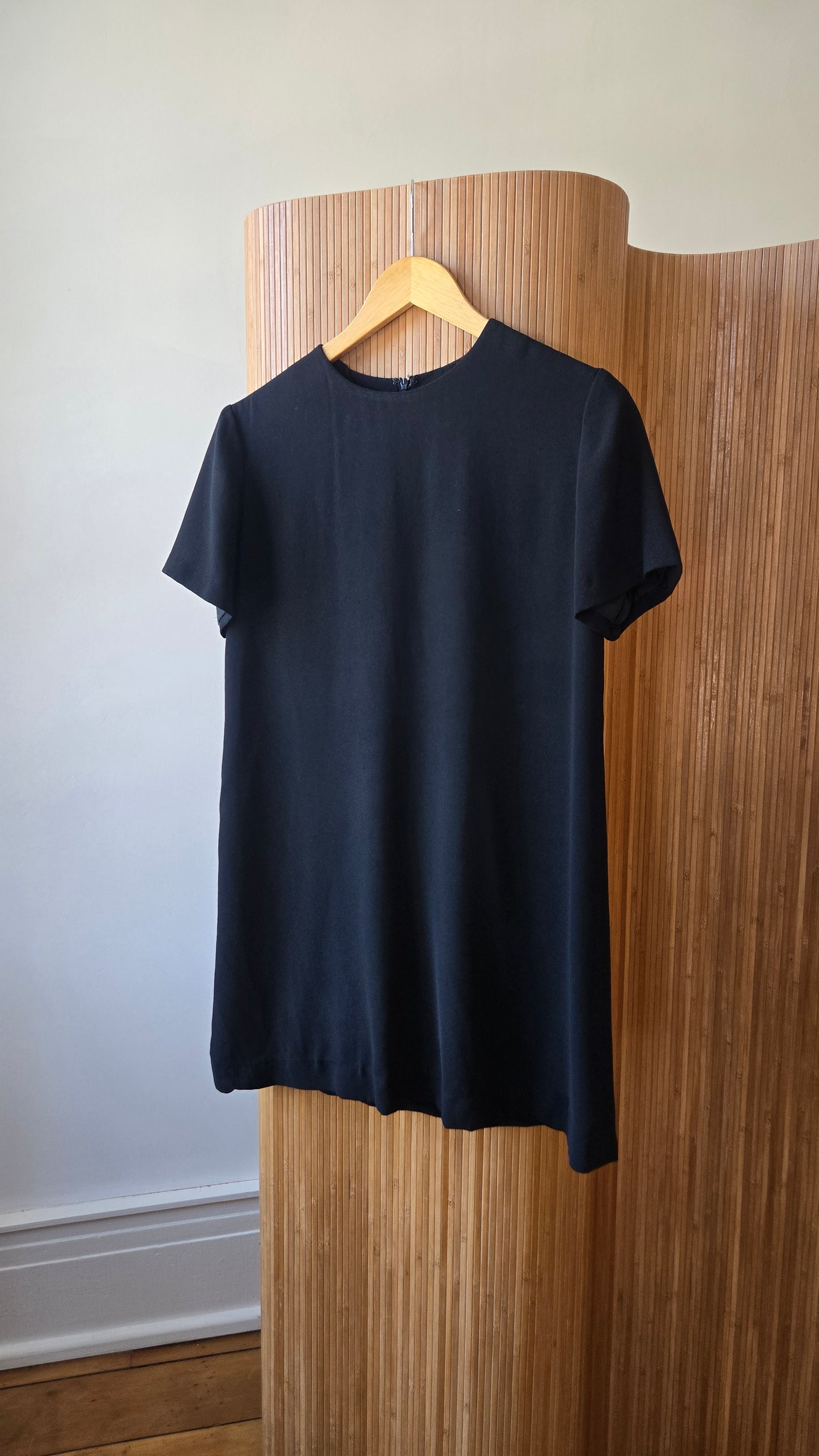 Ann Taylor black shift minidress