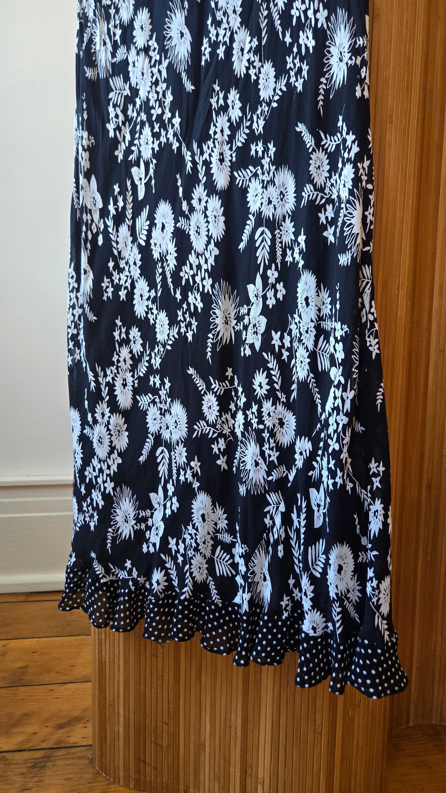 Style B&W bias floral gown