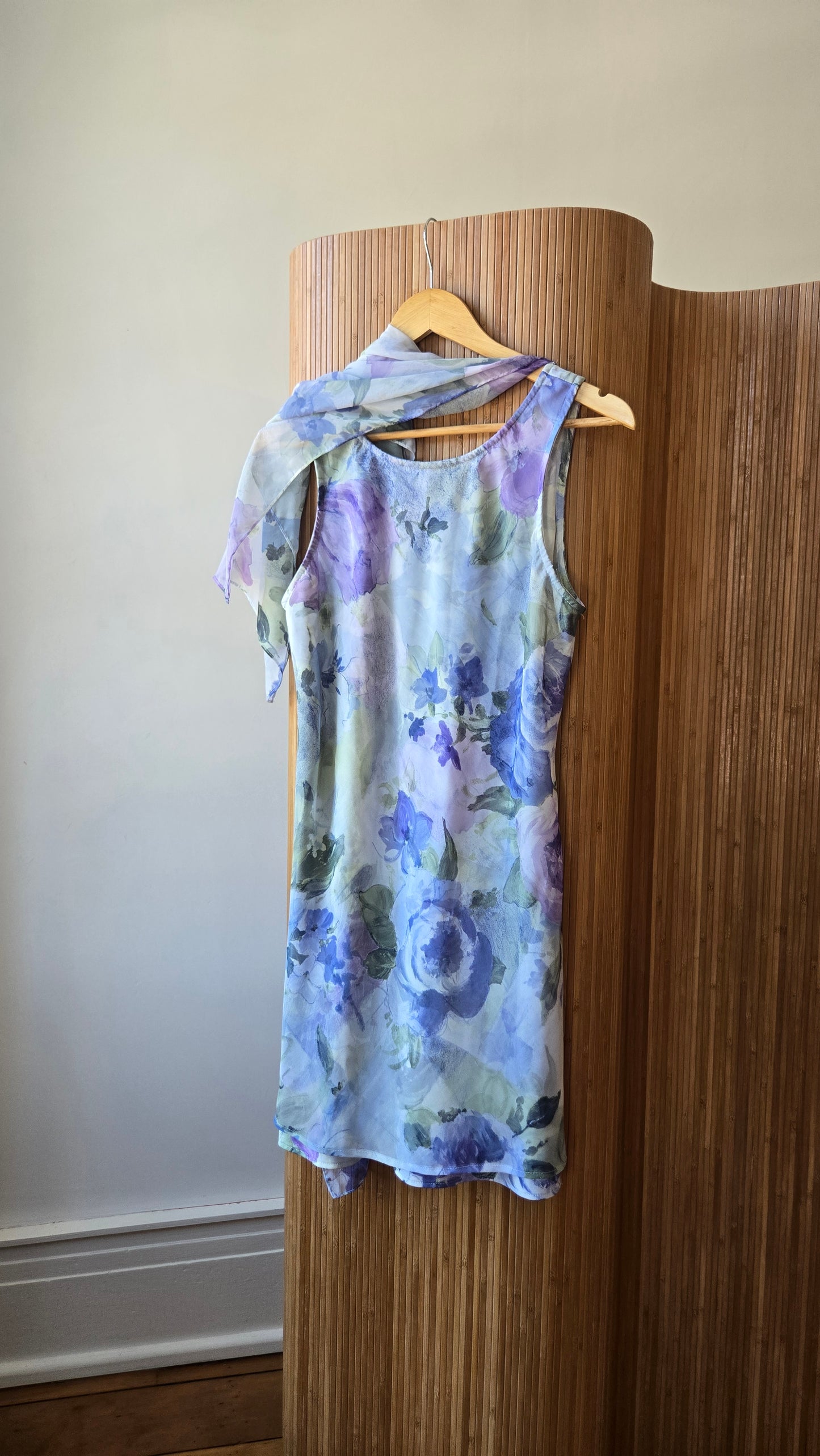 City Triangles dress w attached scarf!