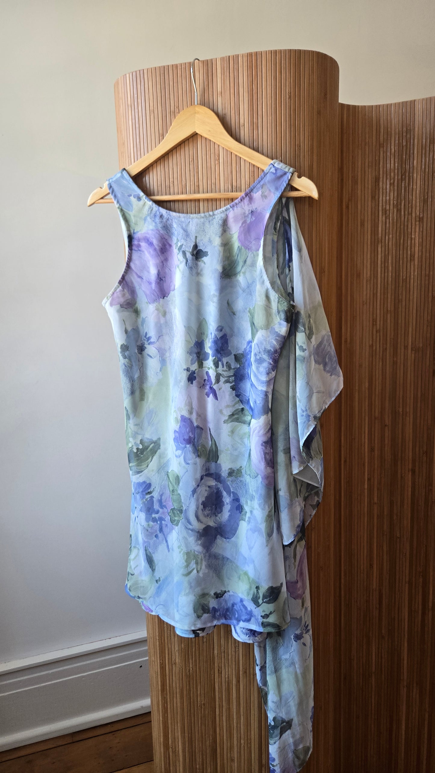 City Triangles dress w attached scarf!