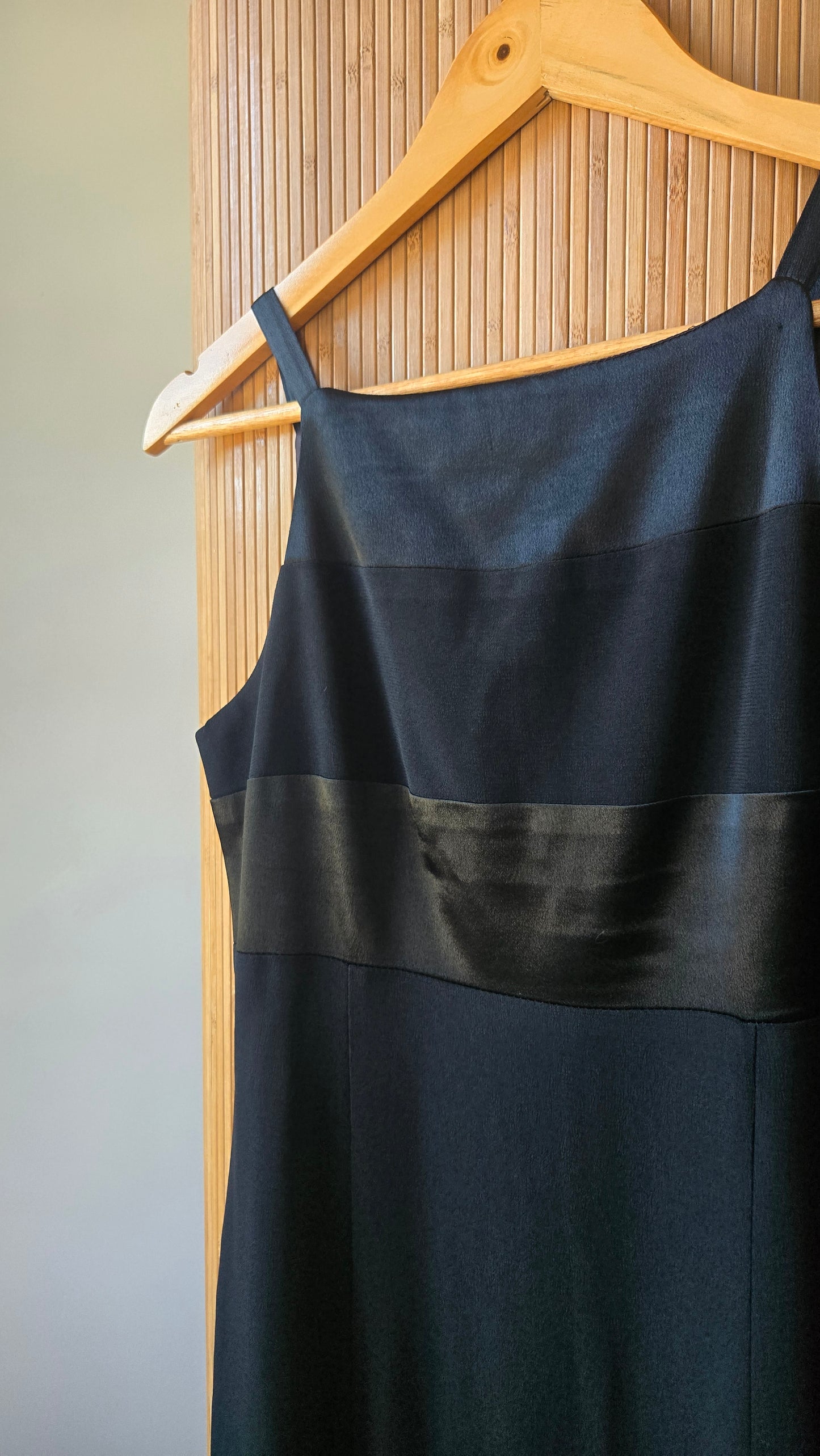 Dave & Johnny satin stripe minidress