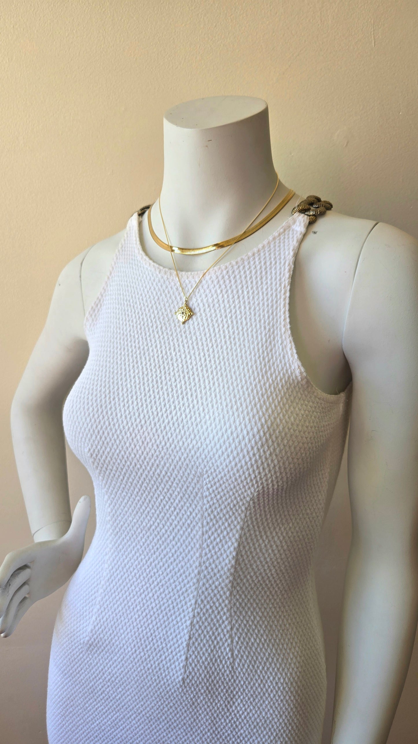 Chain strap pebbled minidress
