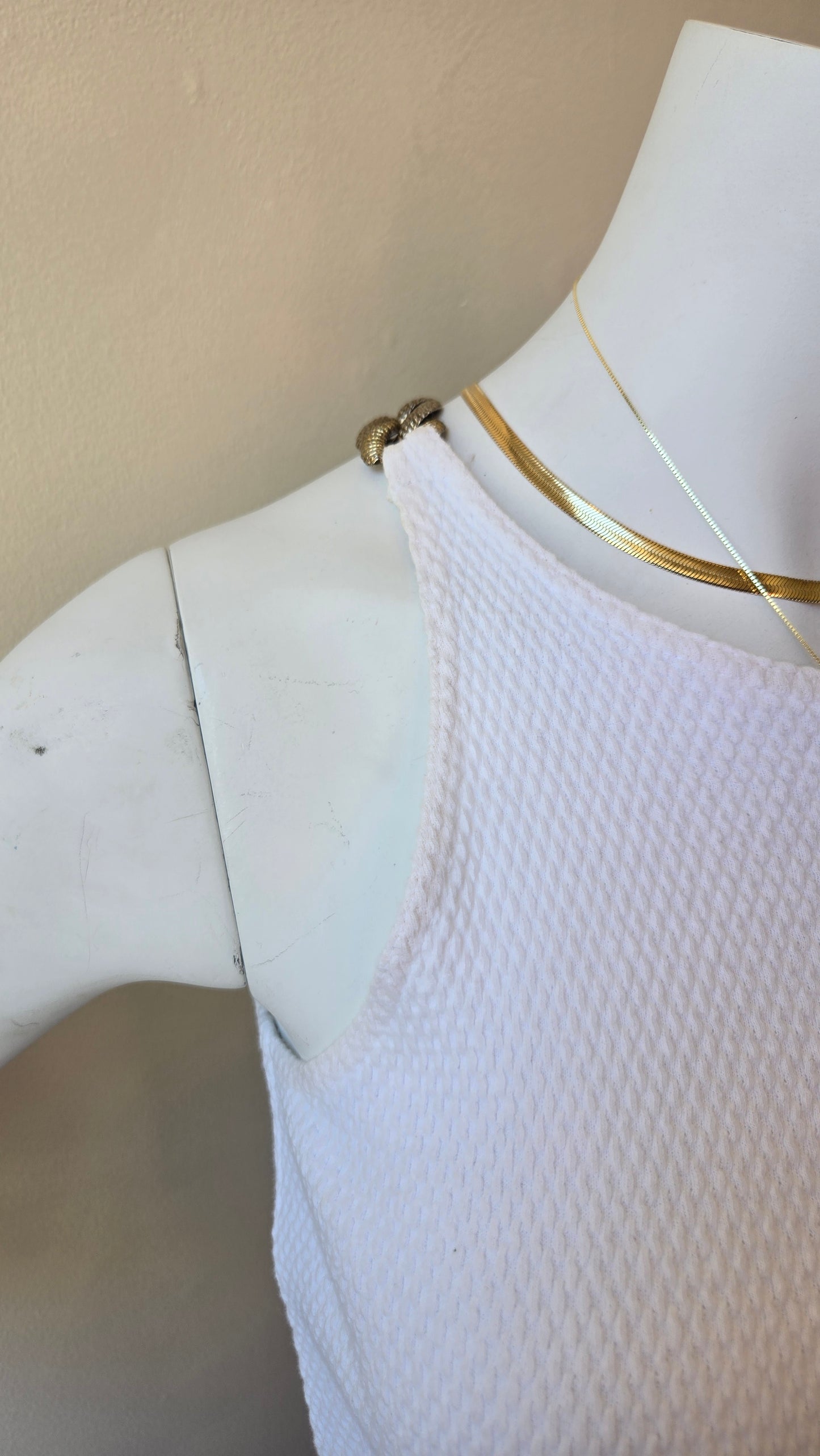 Chain strap pebbled minidress