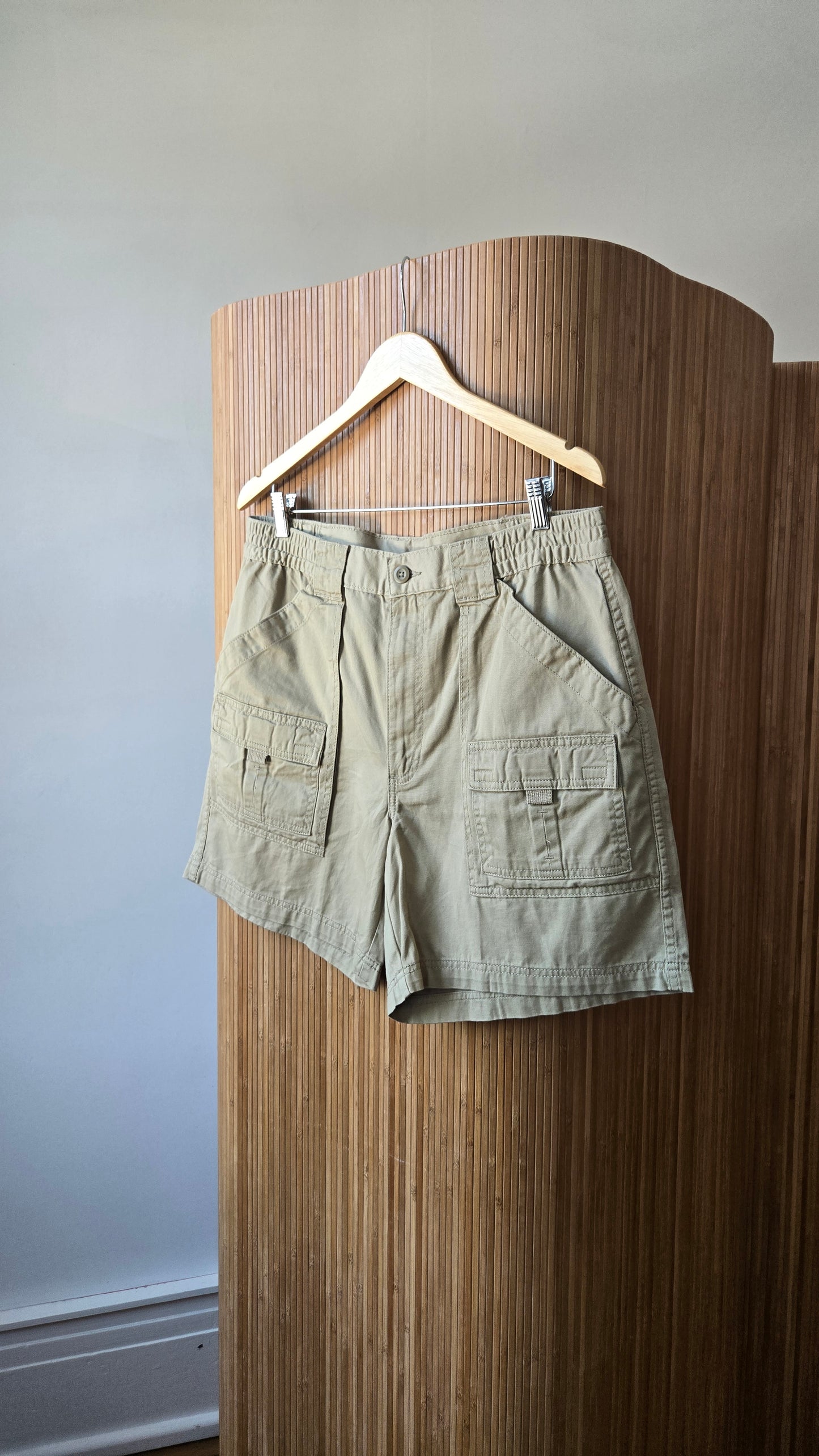 St. Johns bay cargo shorts