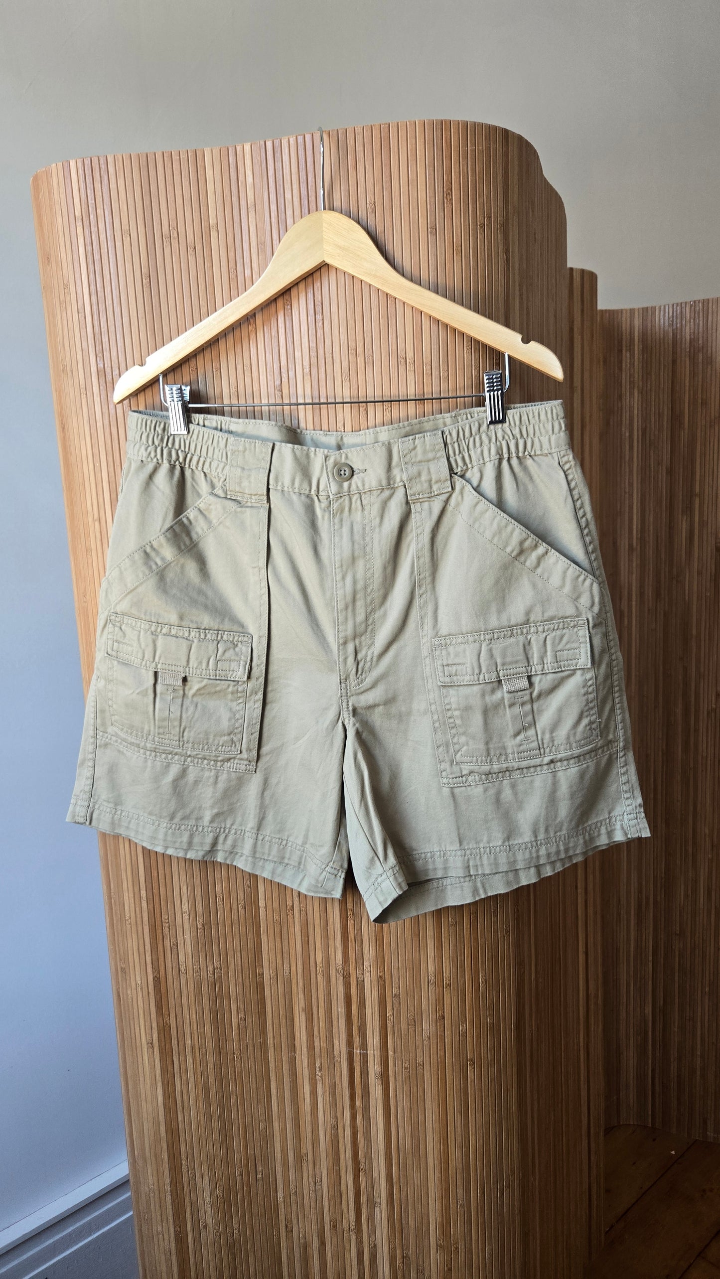 St. Johns bay cargo shorts