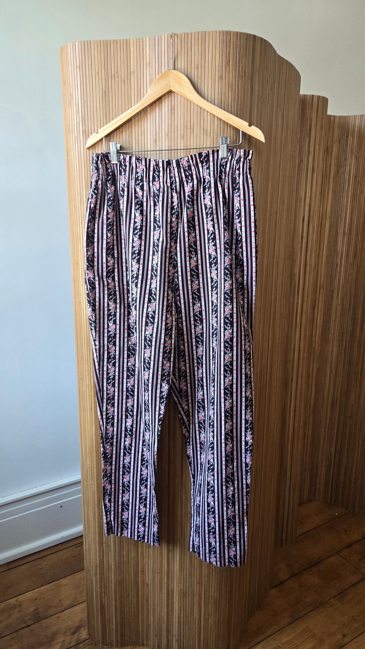 Sweetbriar striped floral pants