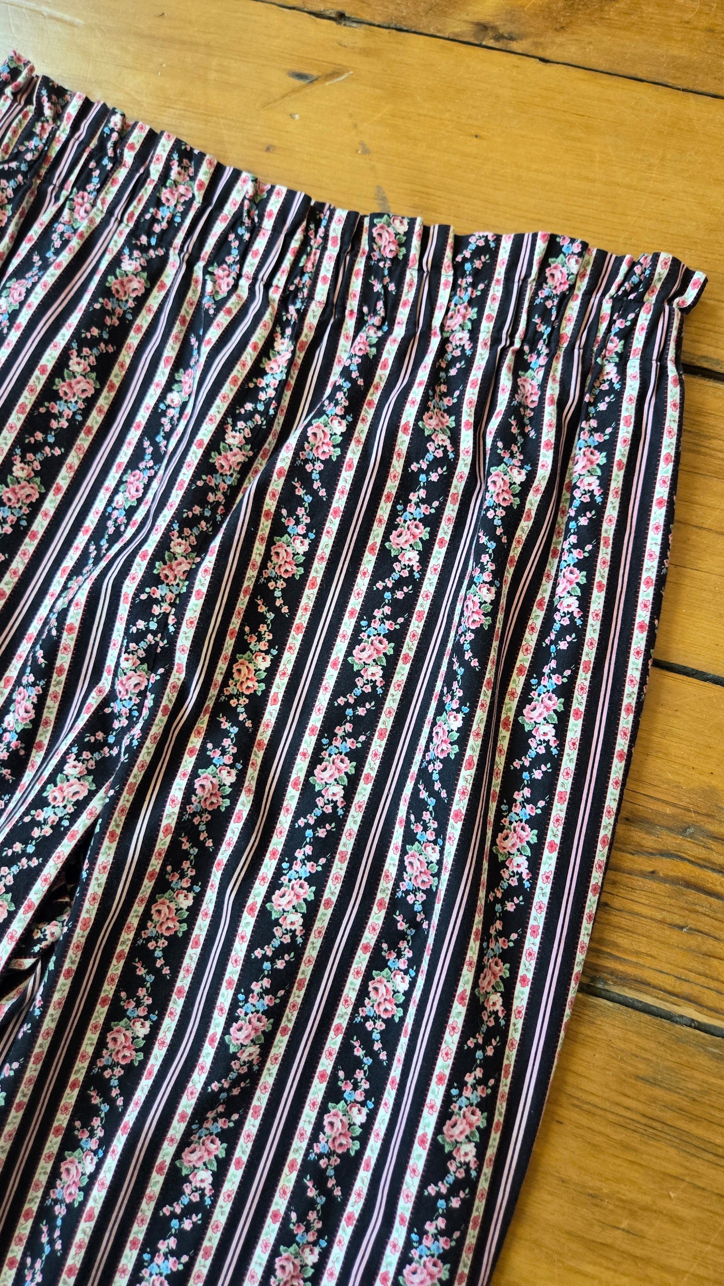 Sweetbriar striped floral pants