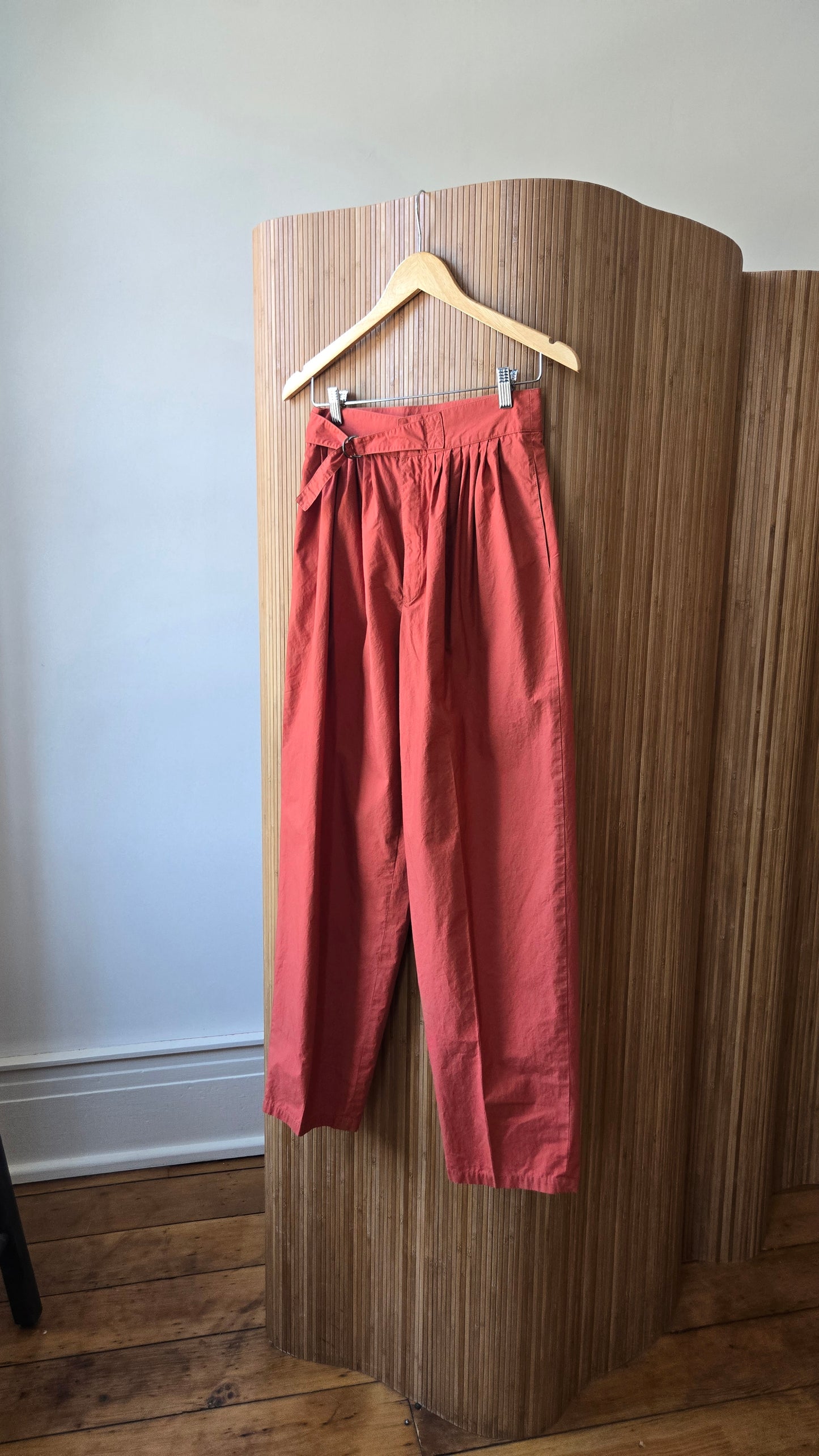 Liz Claiborne rust peg pants