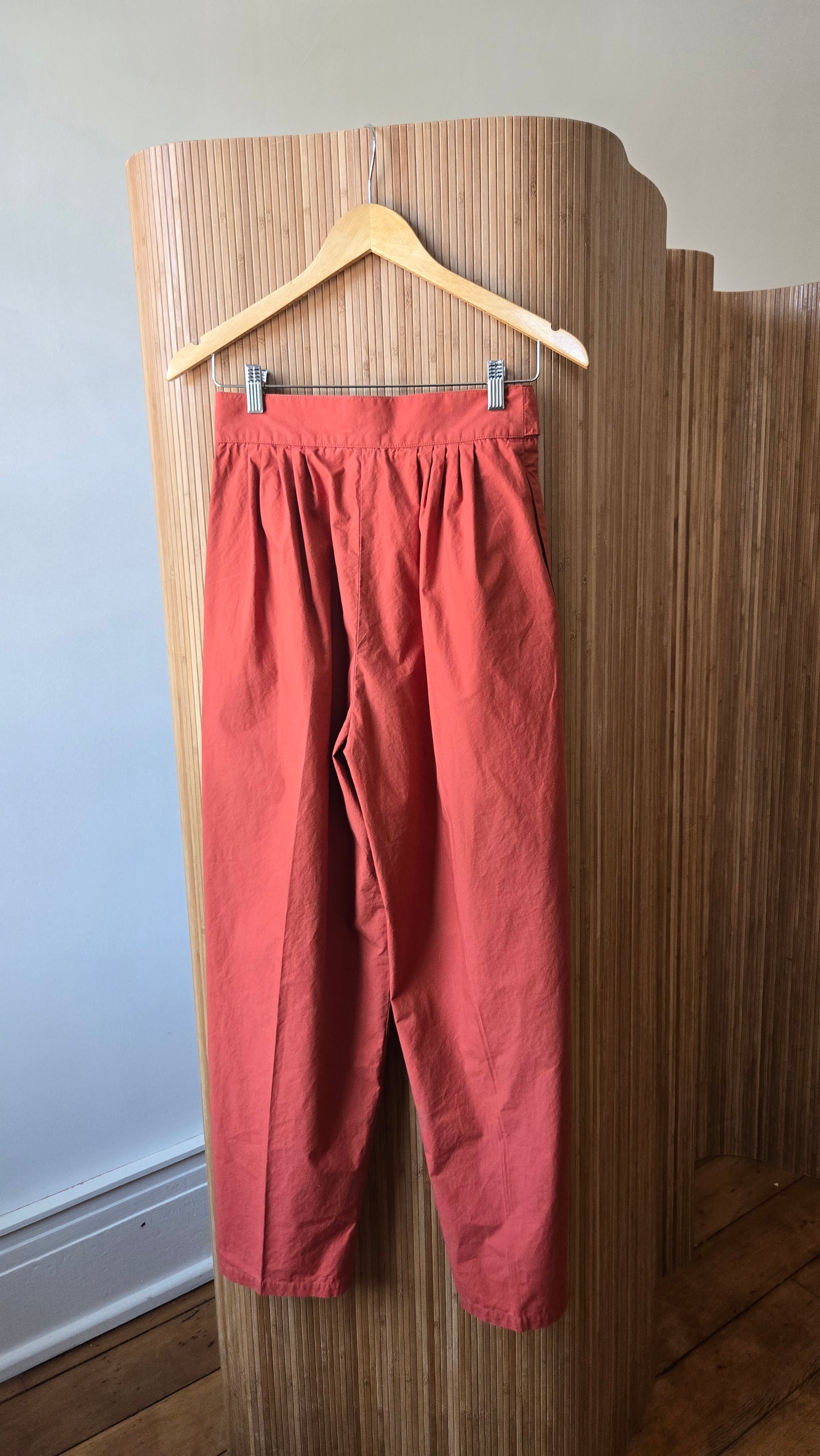 Liz Claiborne rust peg pants