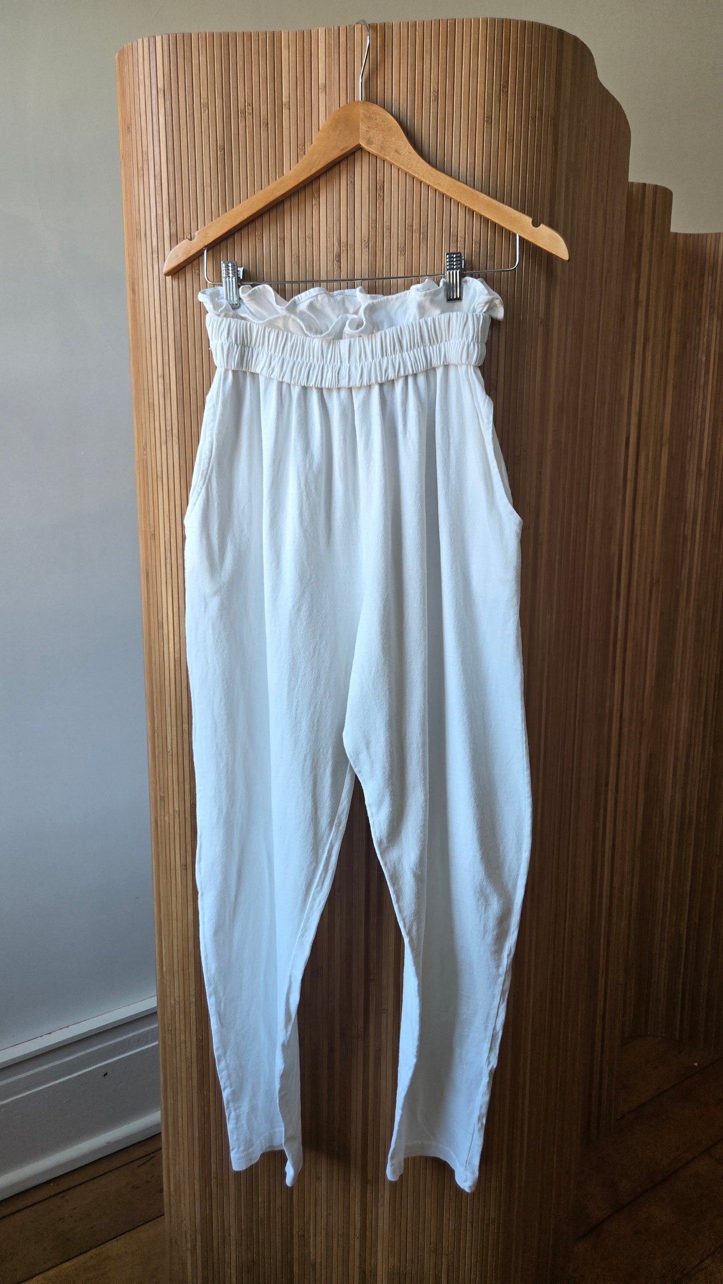 Forenza white paper bag waist pants