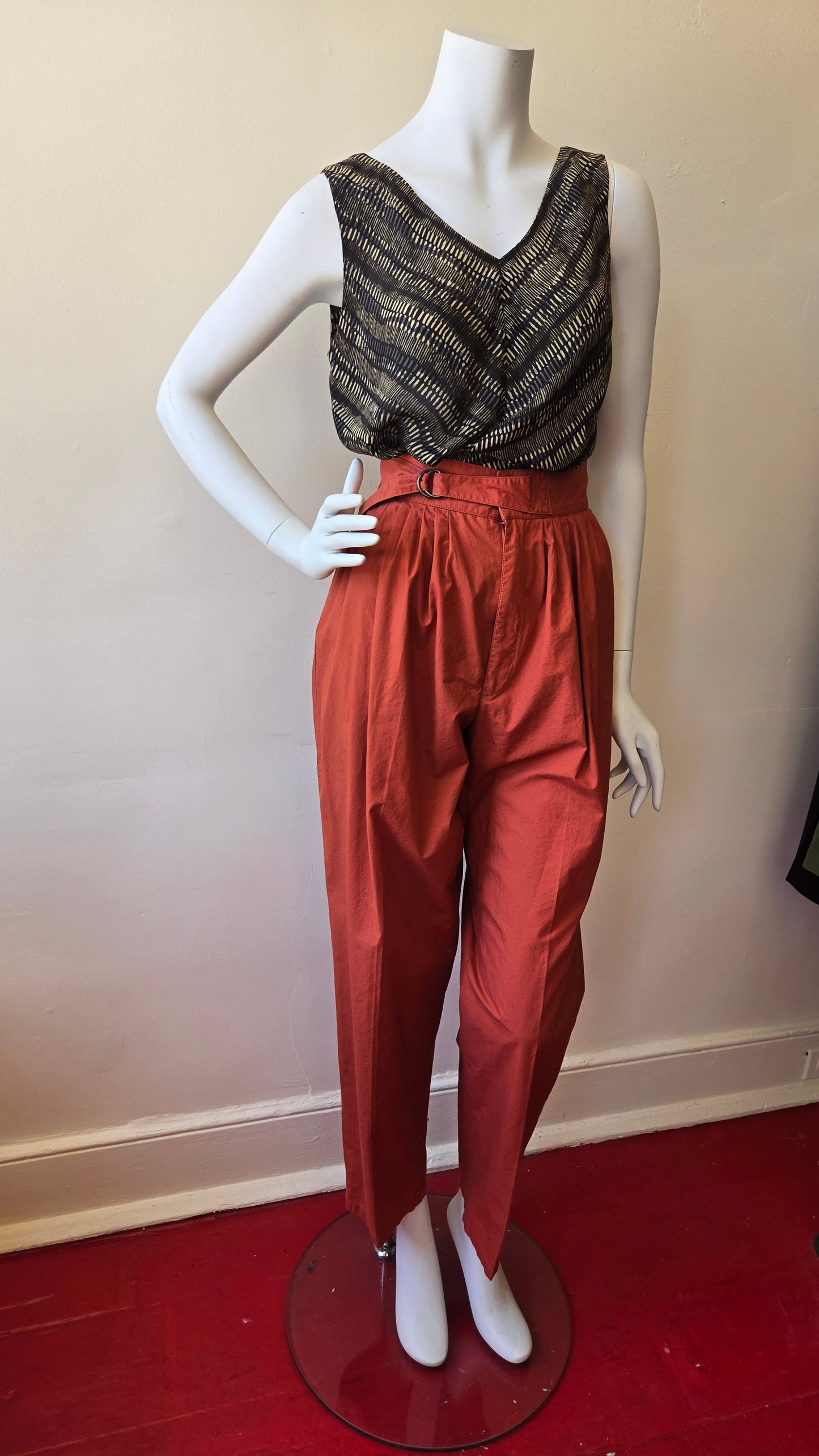 Liz Claiborne rust peg pants