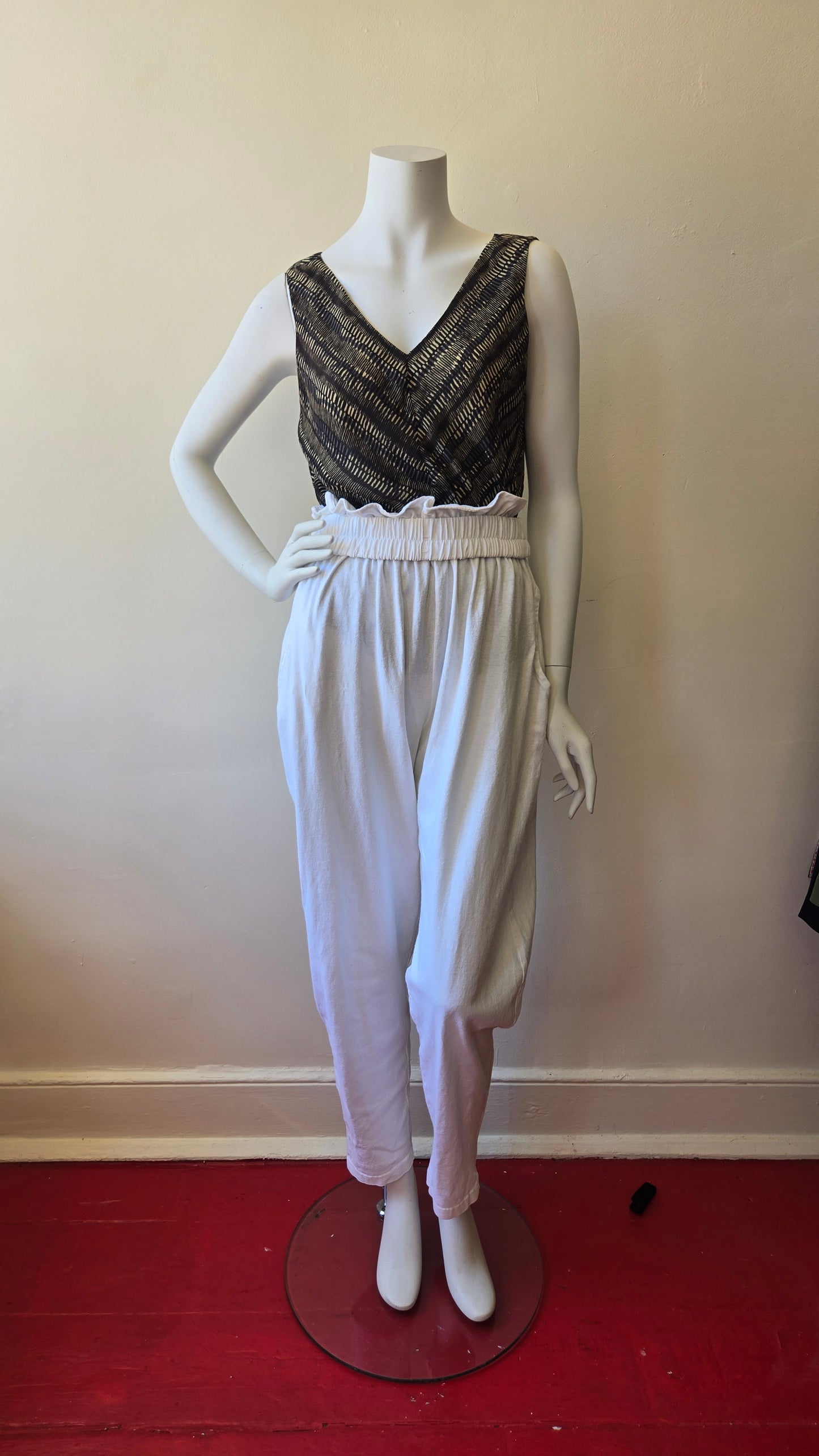 Forenza white paper bag waist pants