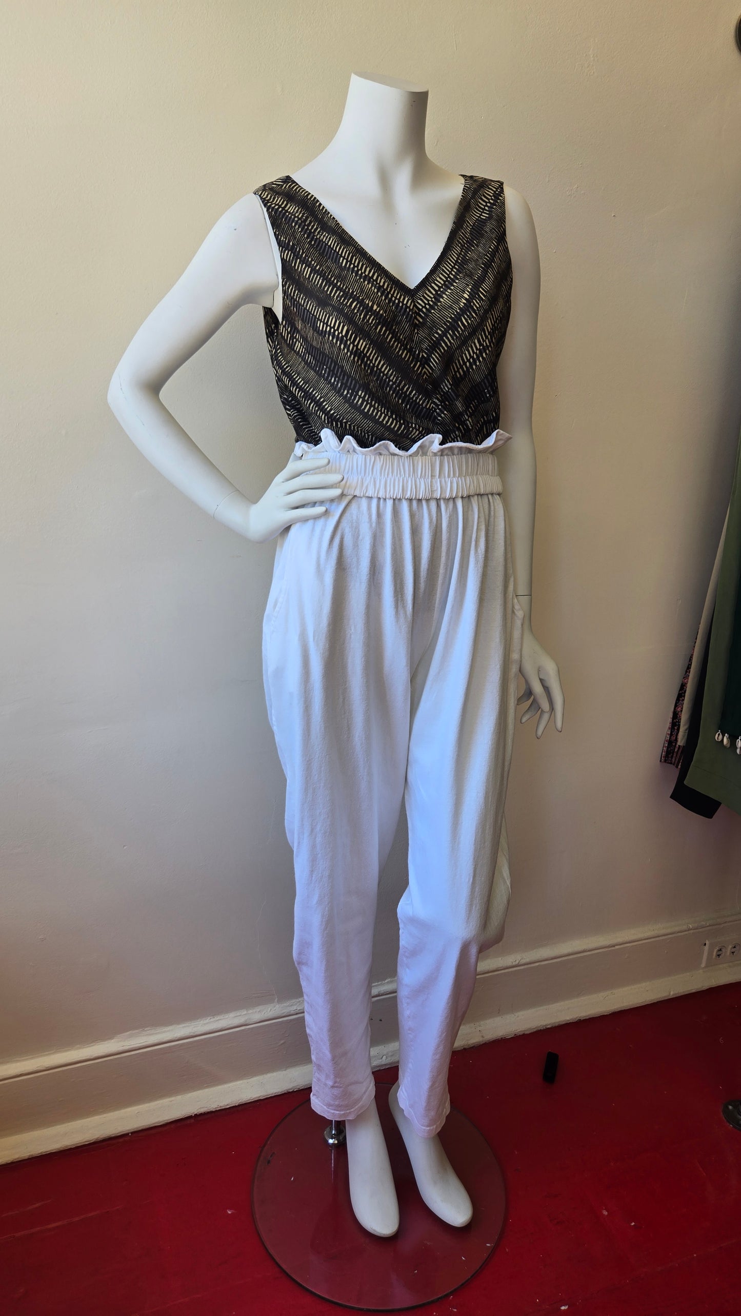 Forenza white paper bag waist pants