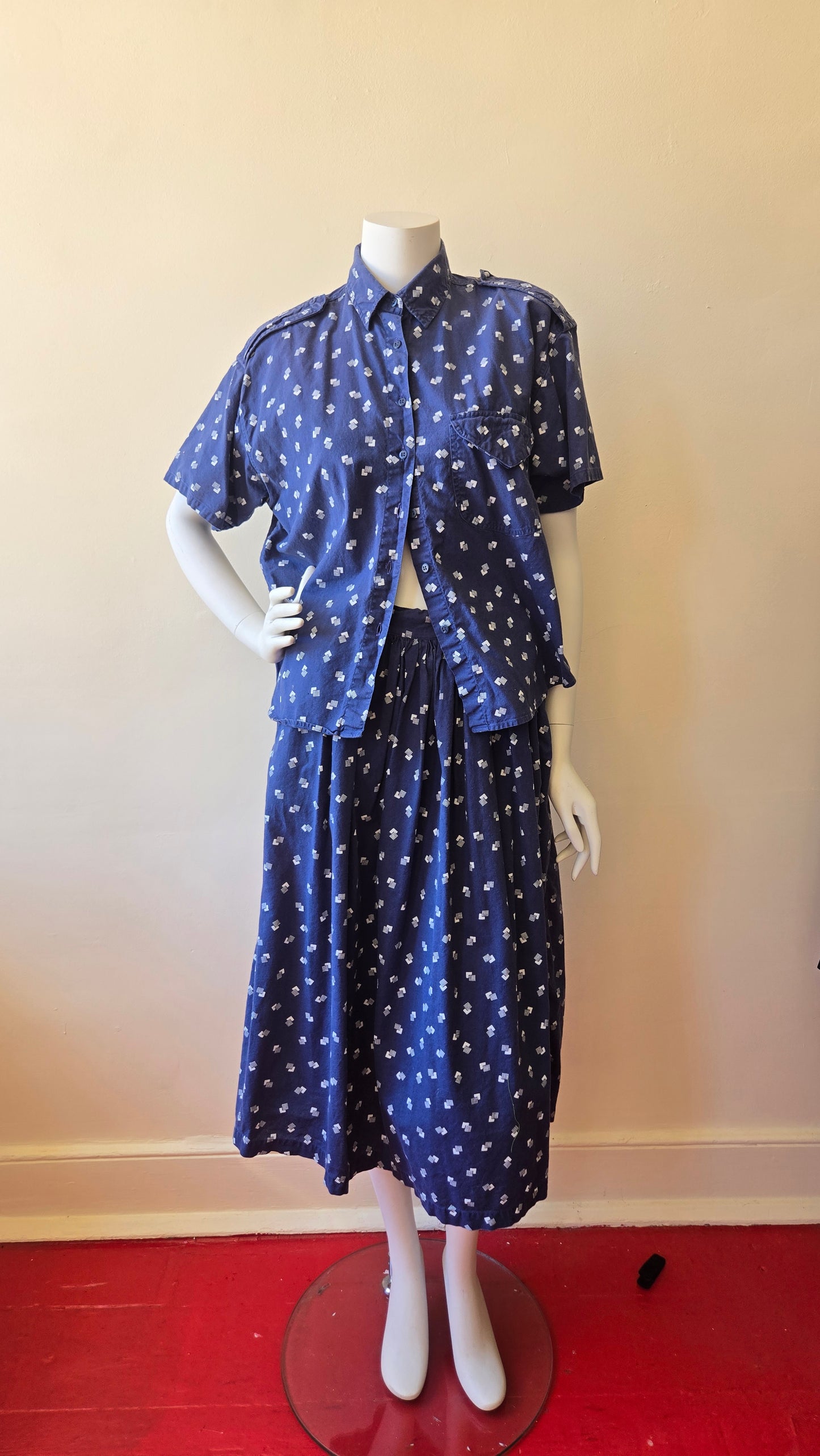 Khazana blue print skirt set